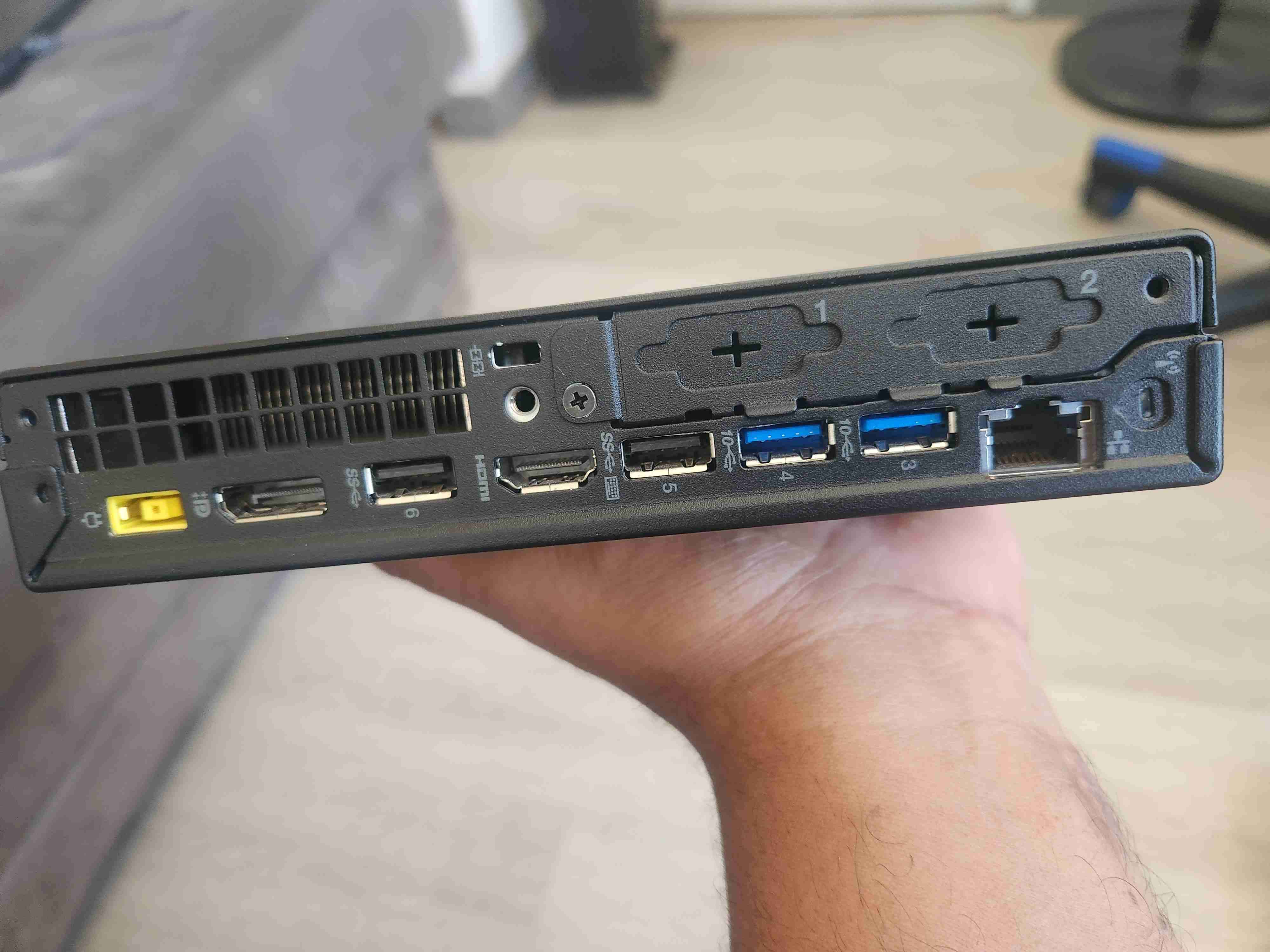 Mini PC Lenovo ThinkCentre inter l7 de 8va generac - miniatura 3