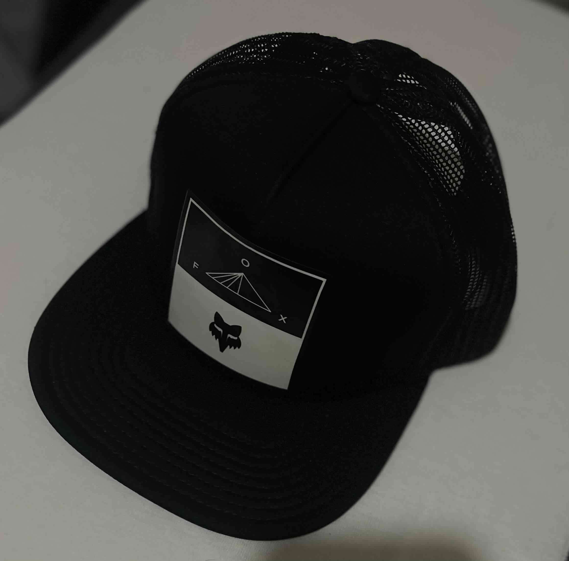 Gorras Variadas - miniatura 4