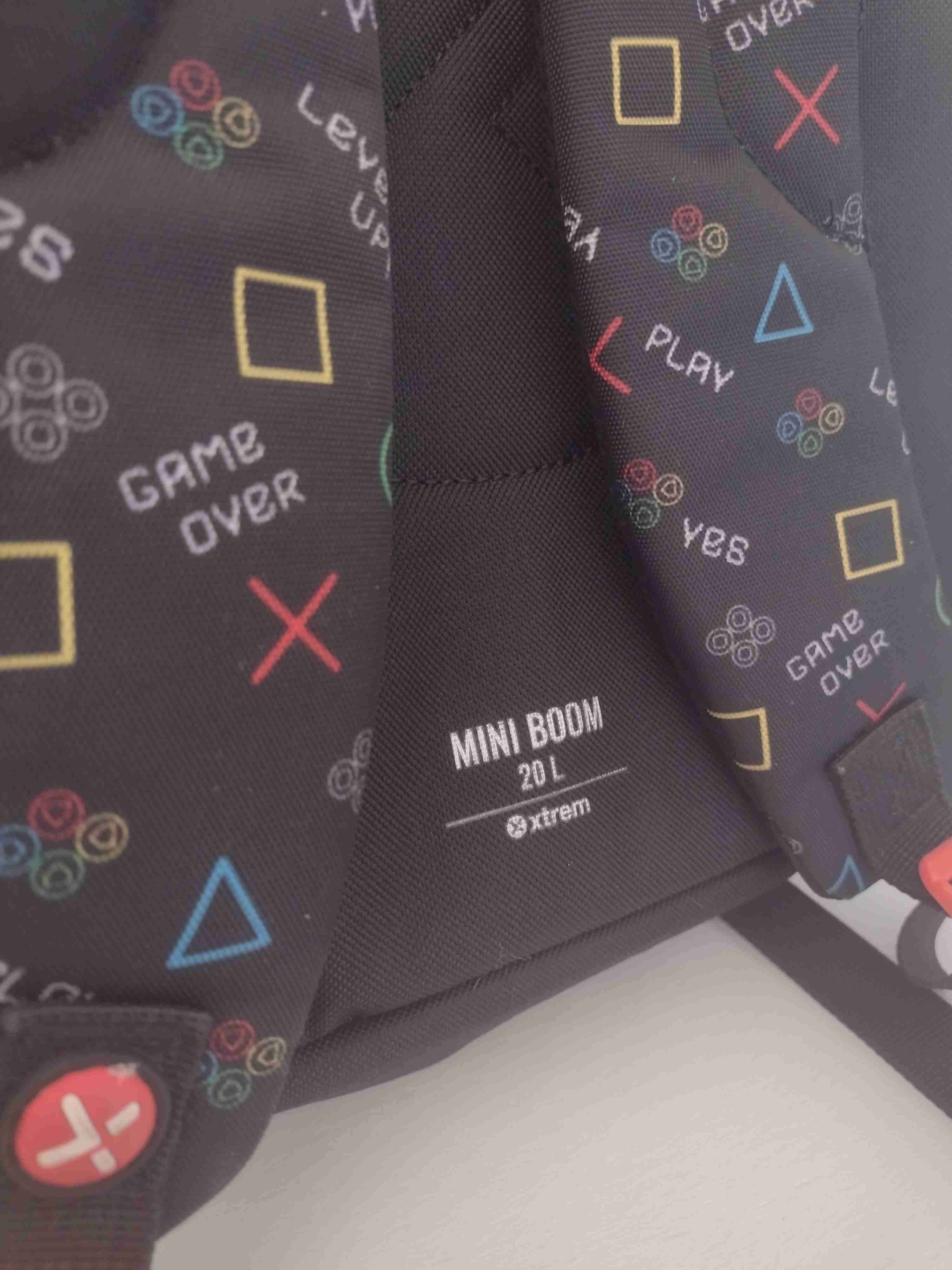 Mochila Xtrem diseño gamer negra - miniatura 4