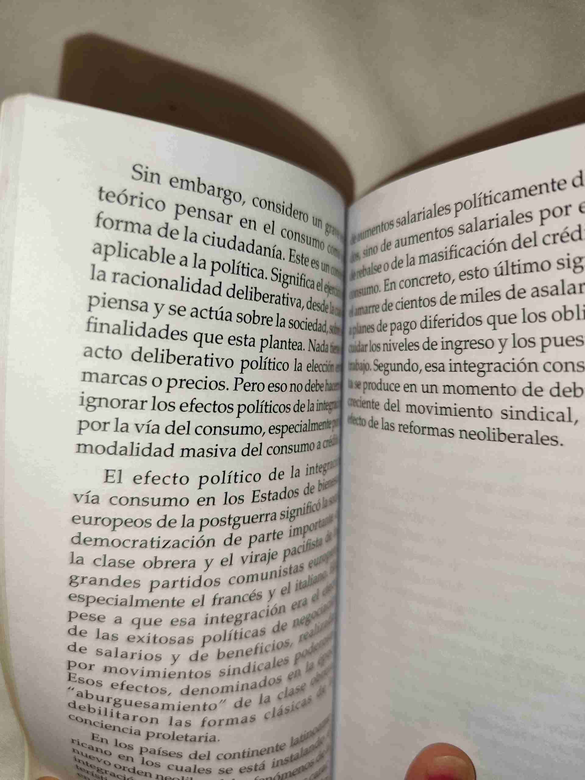 Libro 'El consumo me consume' - miniatura 3