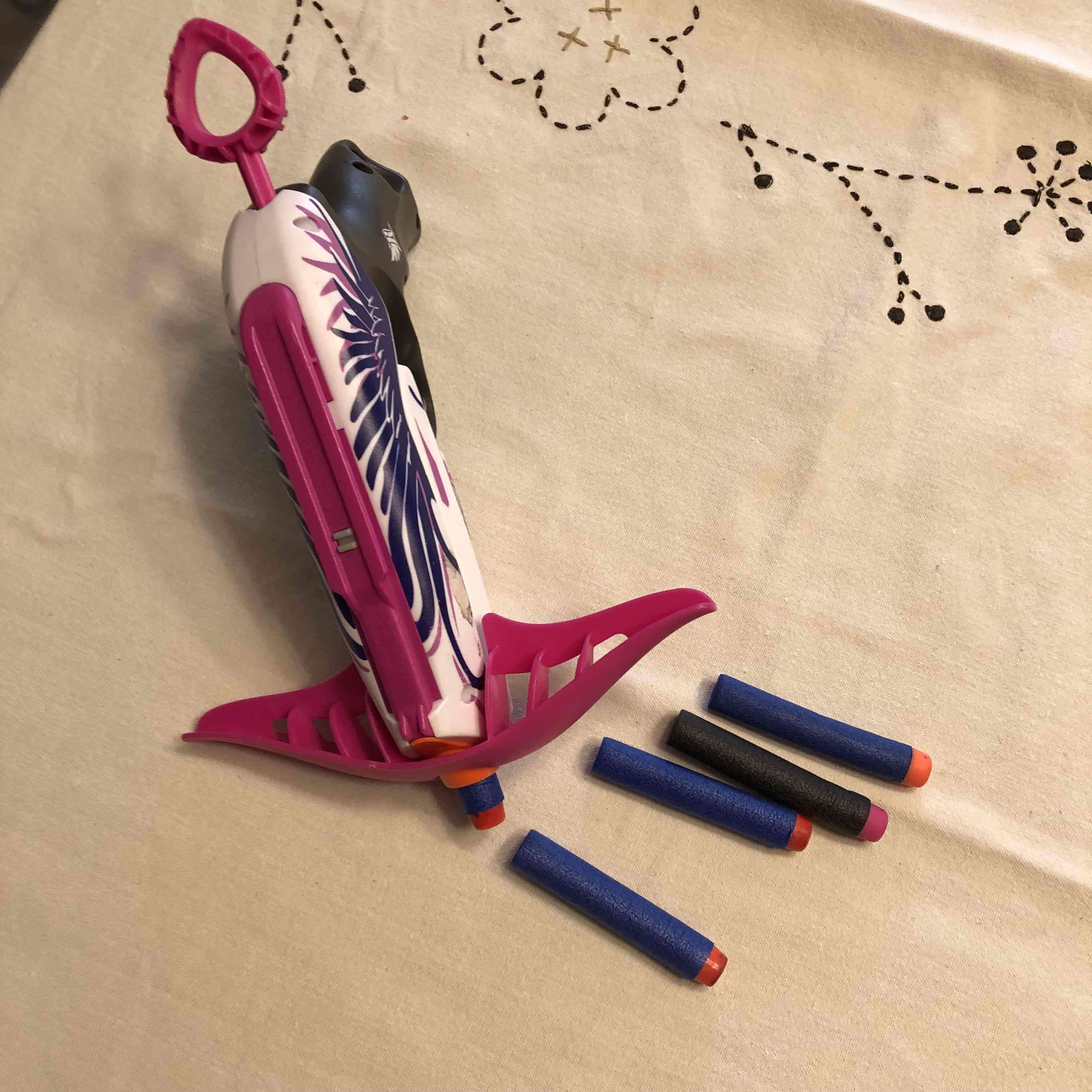 Lanzador de juguete Nerf rosa - miniatura 3