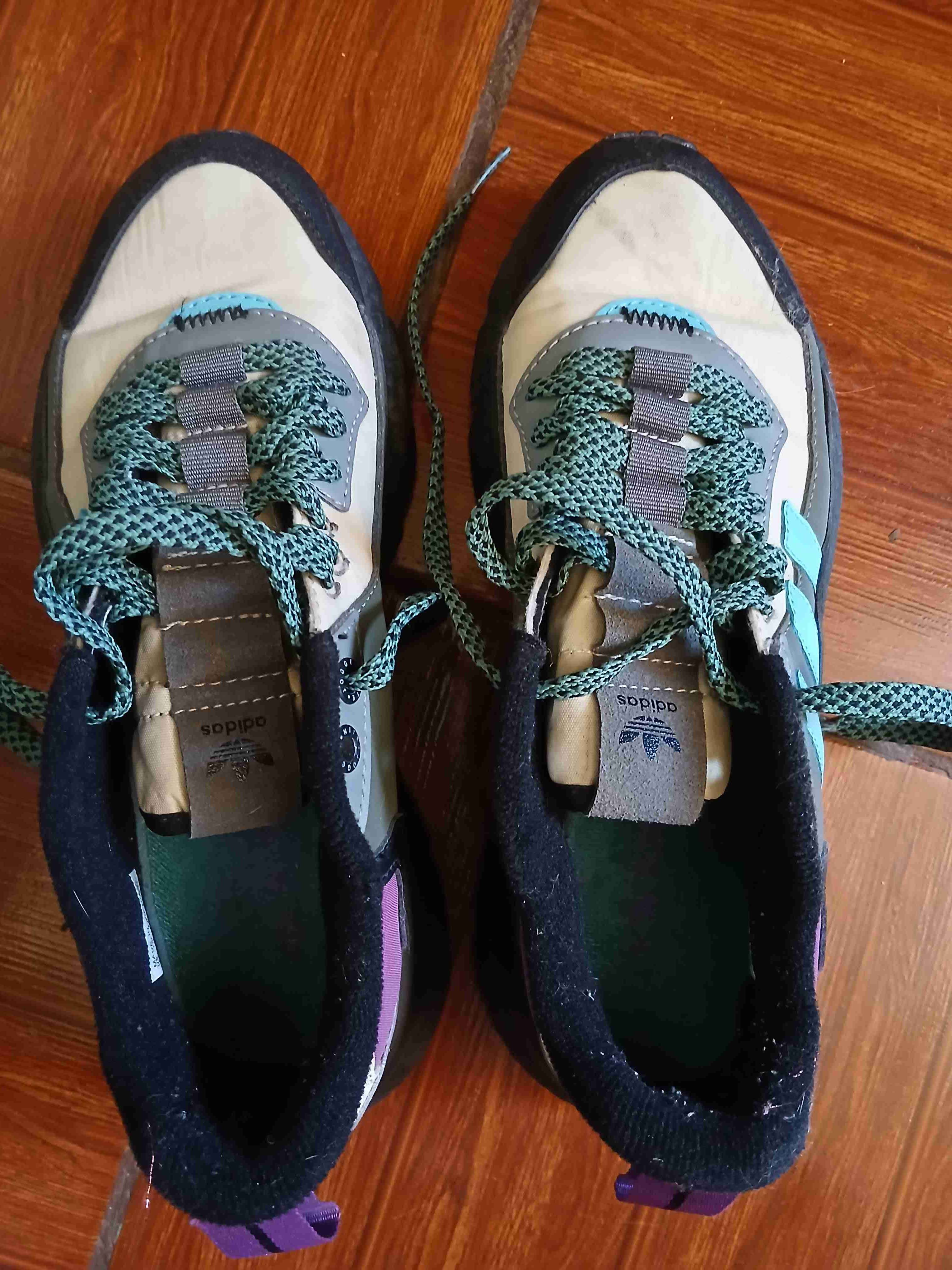 Zapatillas deportivas Adidas usadas - miniatura 2