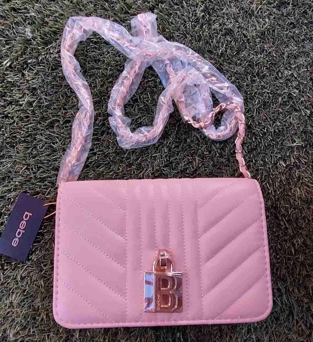 Cartera rosada Bebe nueva