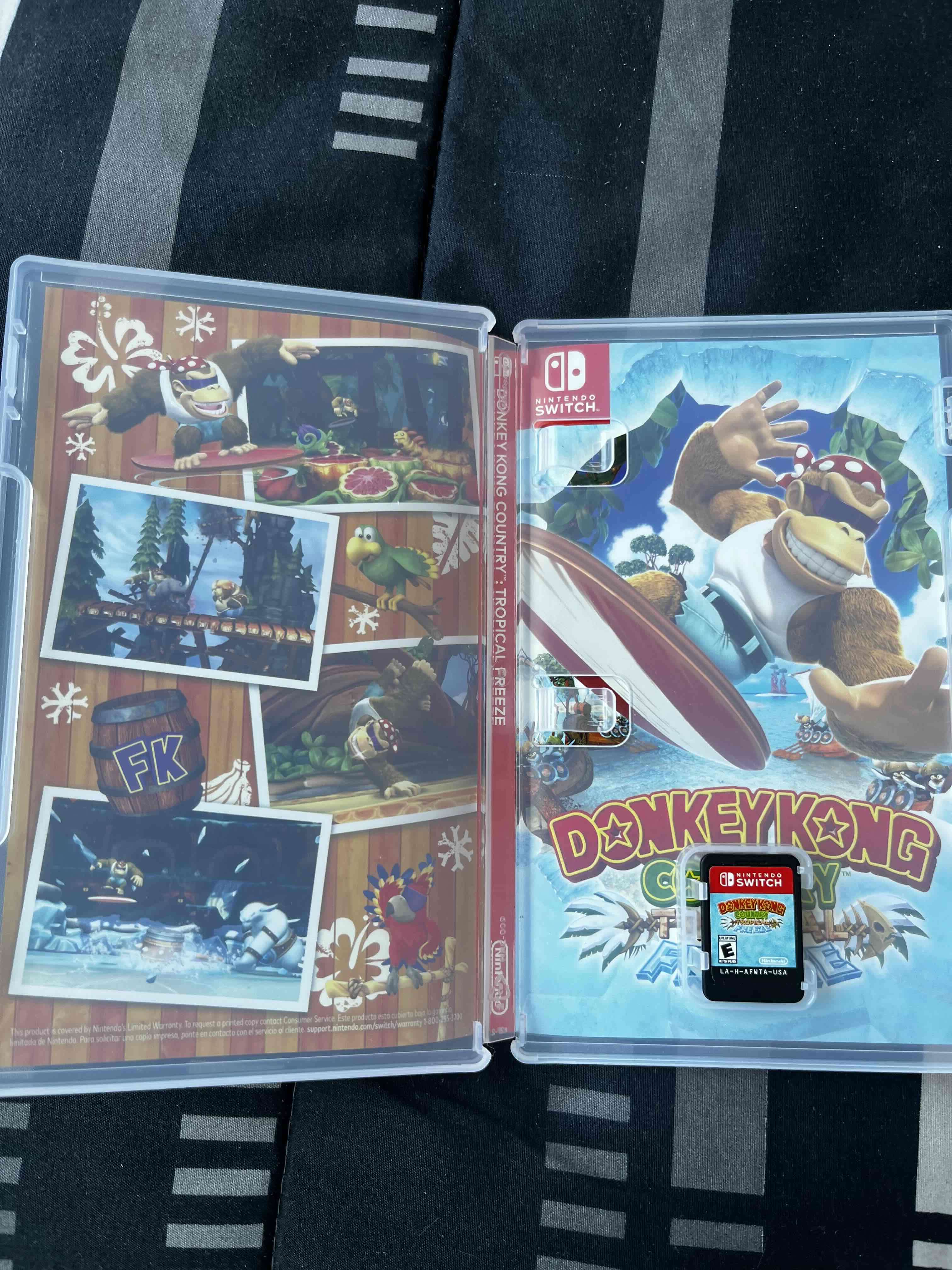 Nintendo Switch con juegos y accesorios - miniatura 5