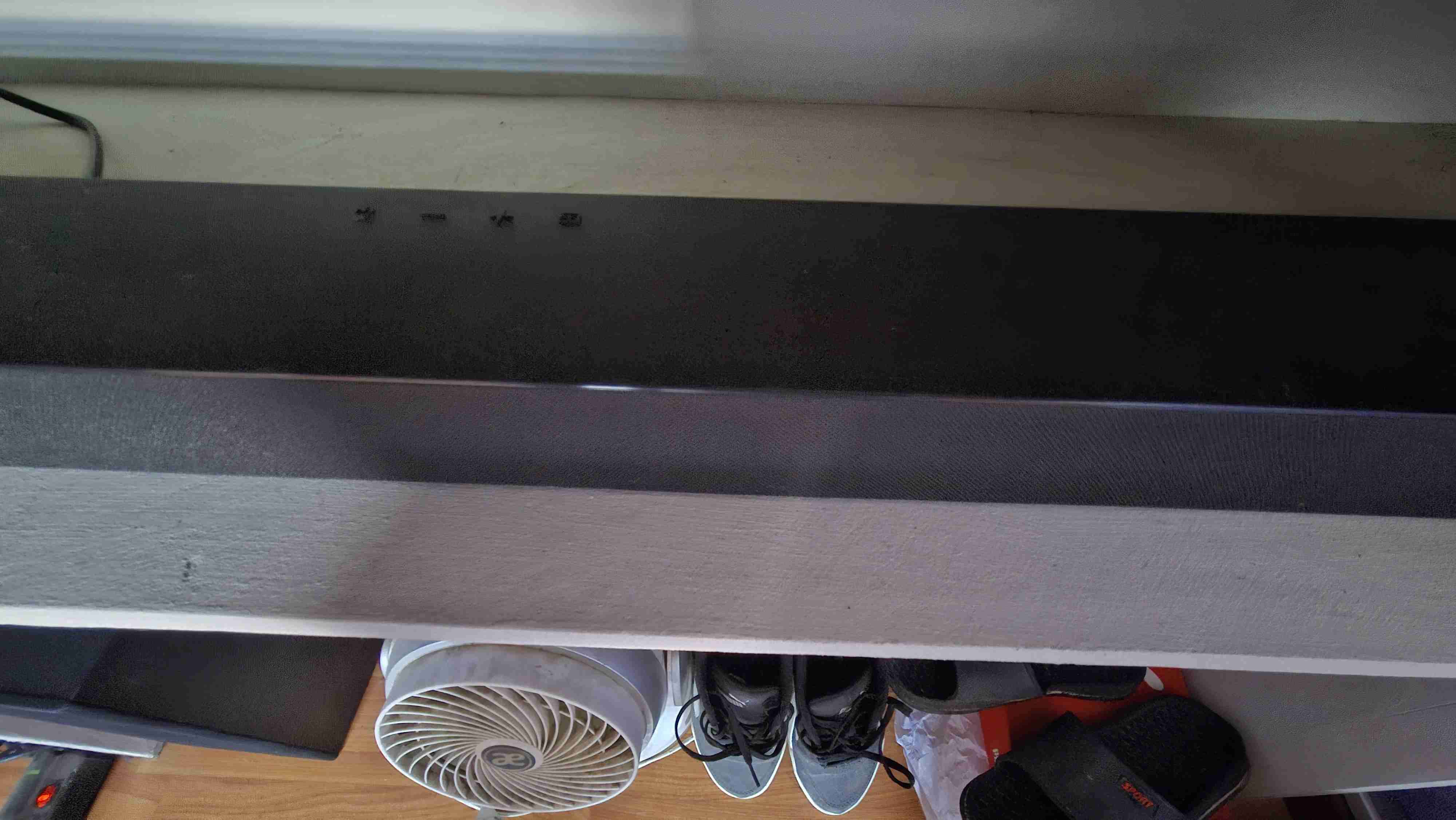 Subwoofer negro para sistema de sonido - miniatura 4