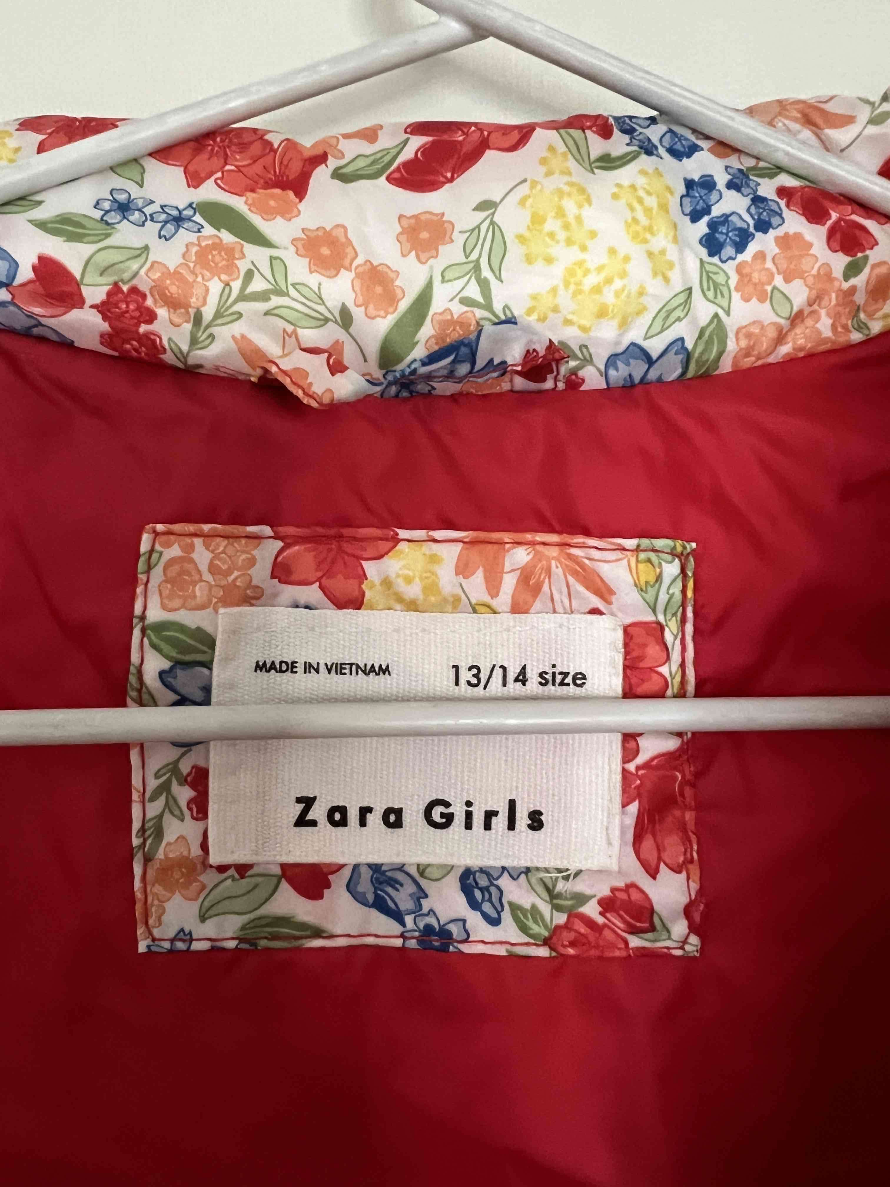 Parka Zara girl acolchada floral - miniatura 2