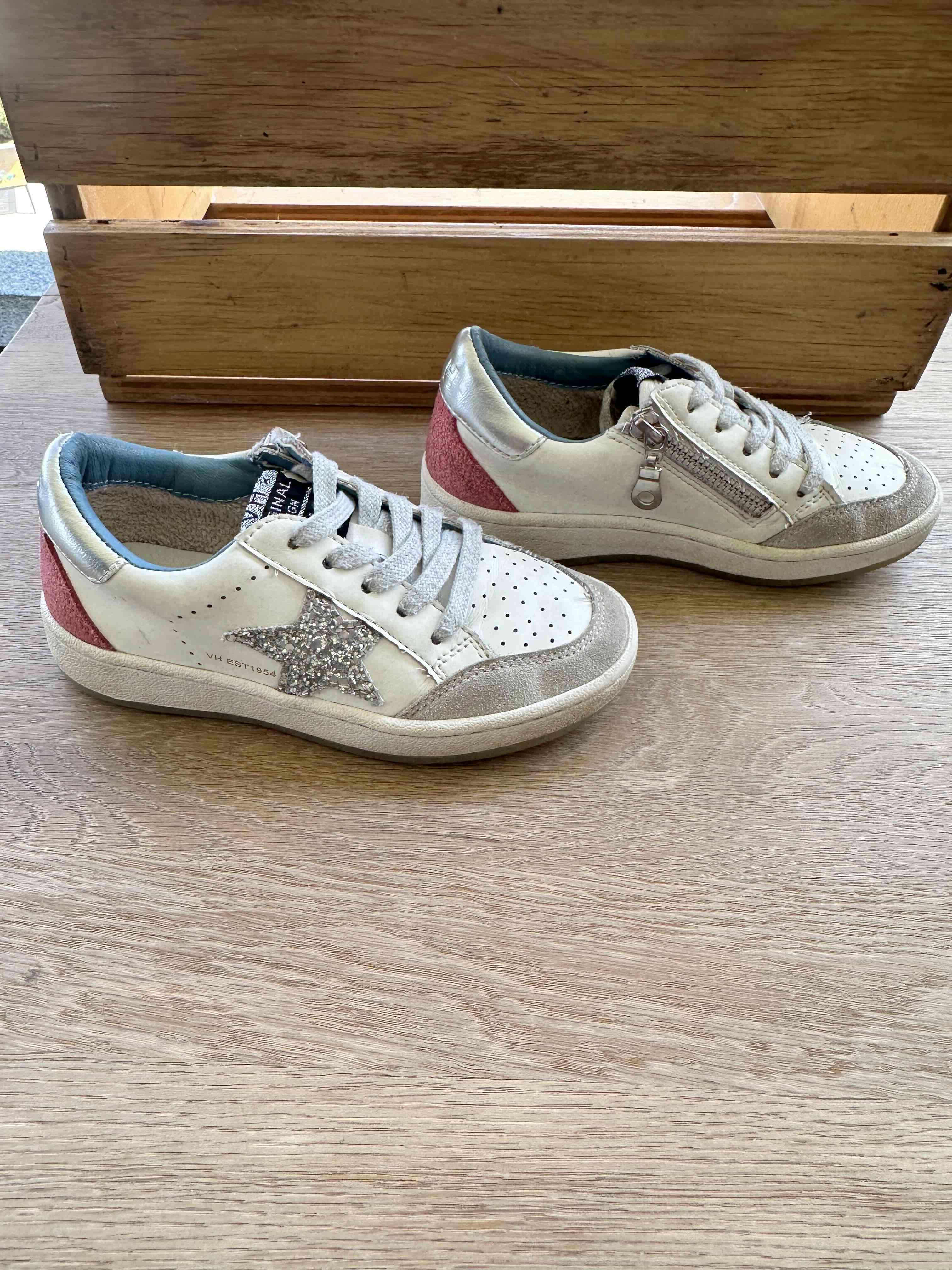 Zapatillas blancas con estrella glitter - miniatura 2