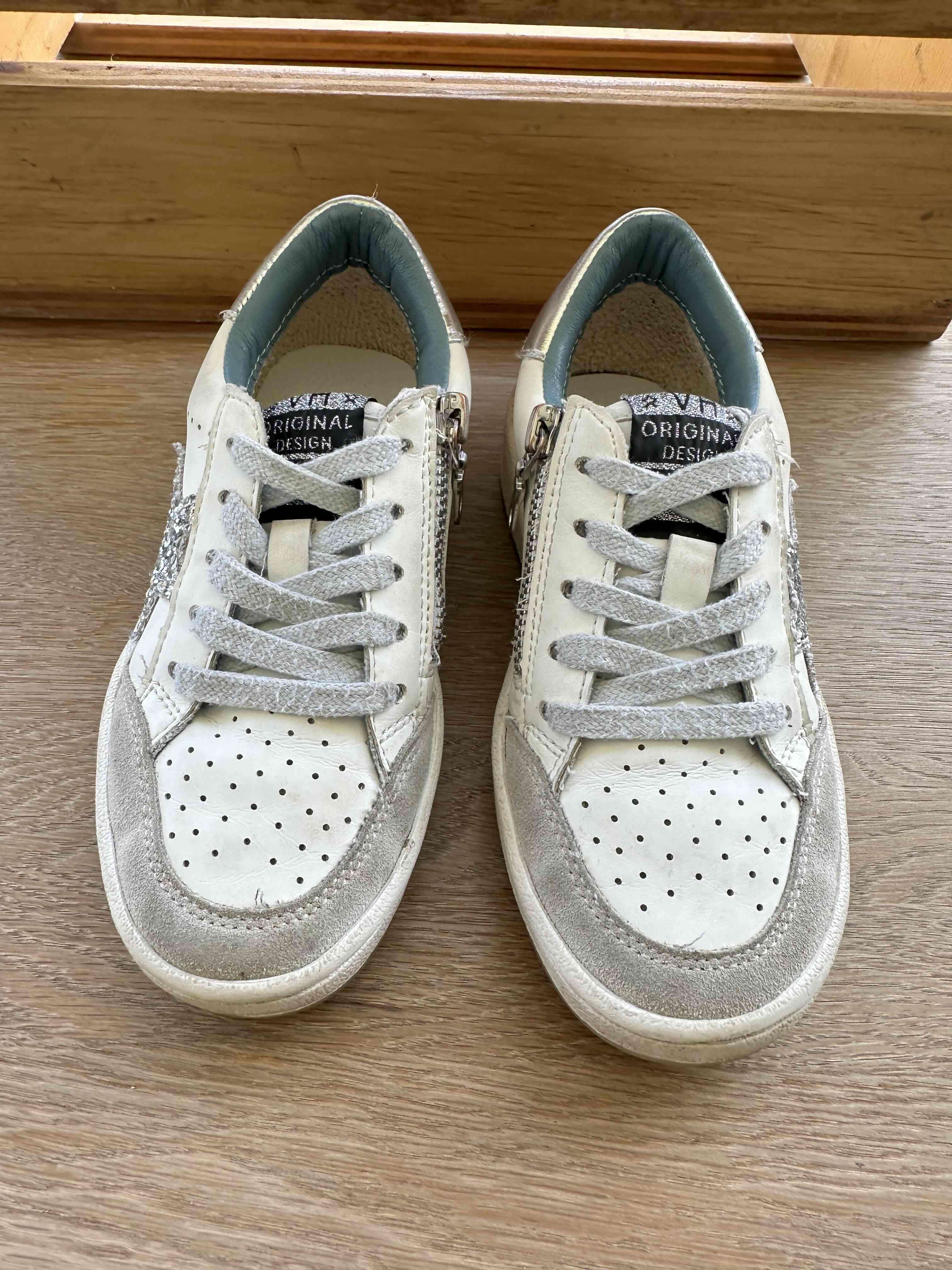 Zapatillas blancas con estrella glitter - miniatura 3