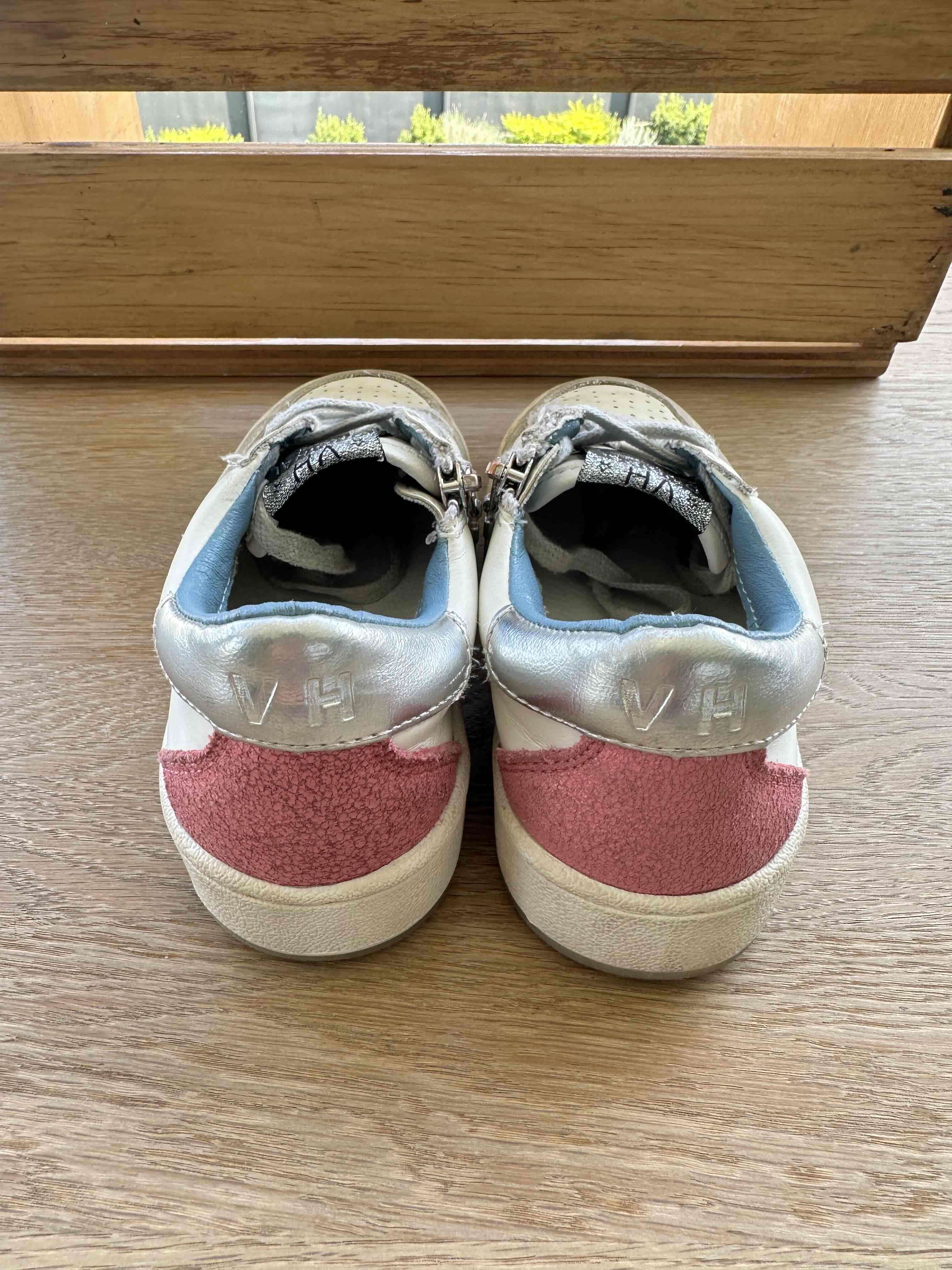 Zapatillas blancas con estrella glitter - miniatura 4