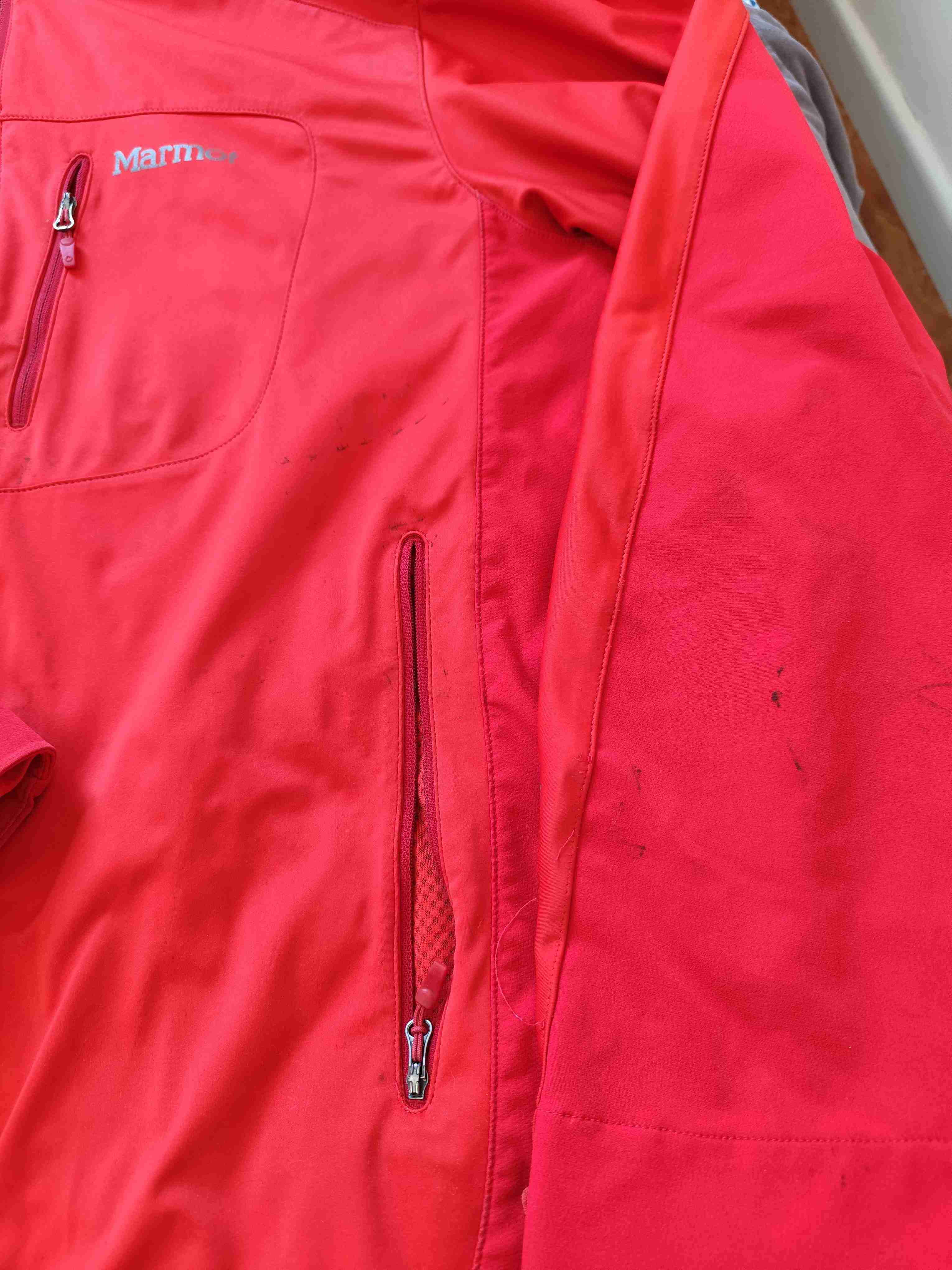 Chaqueta roja con capucha Marmot - miniatura 3