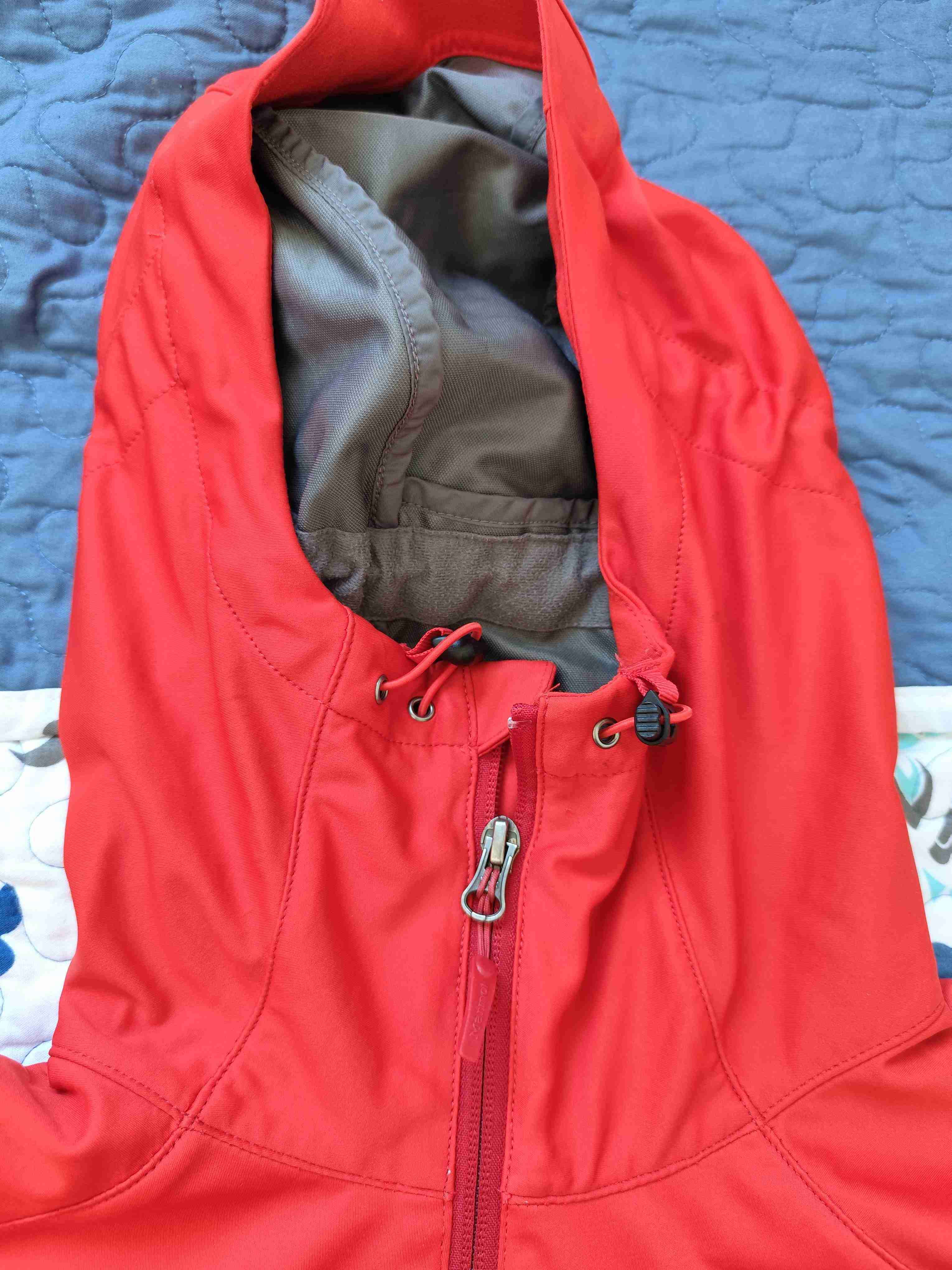 Chaqueta roja con capucha Marmot - miniatura 5