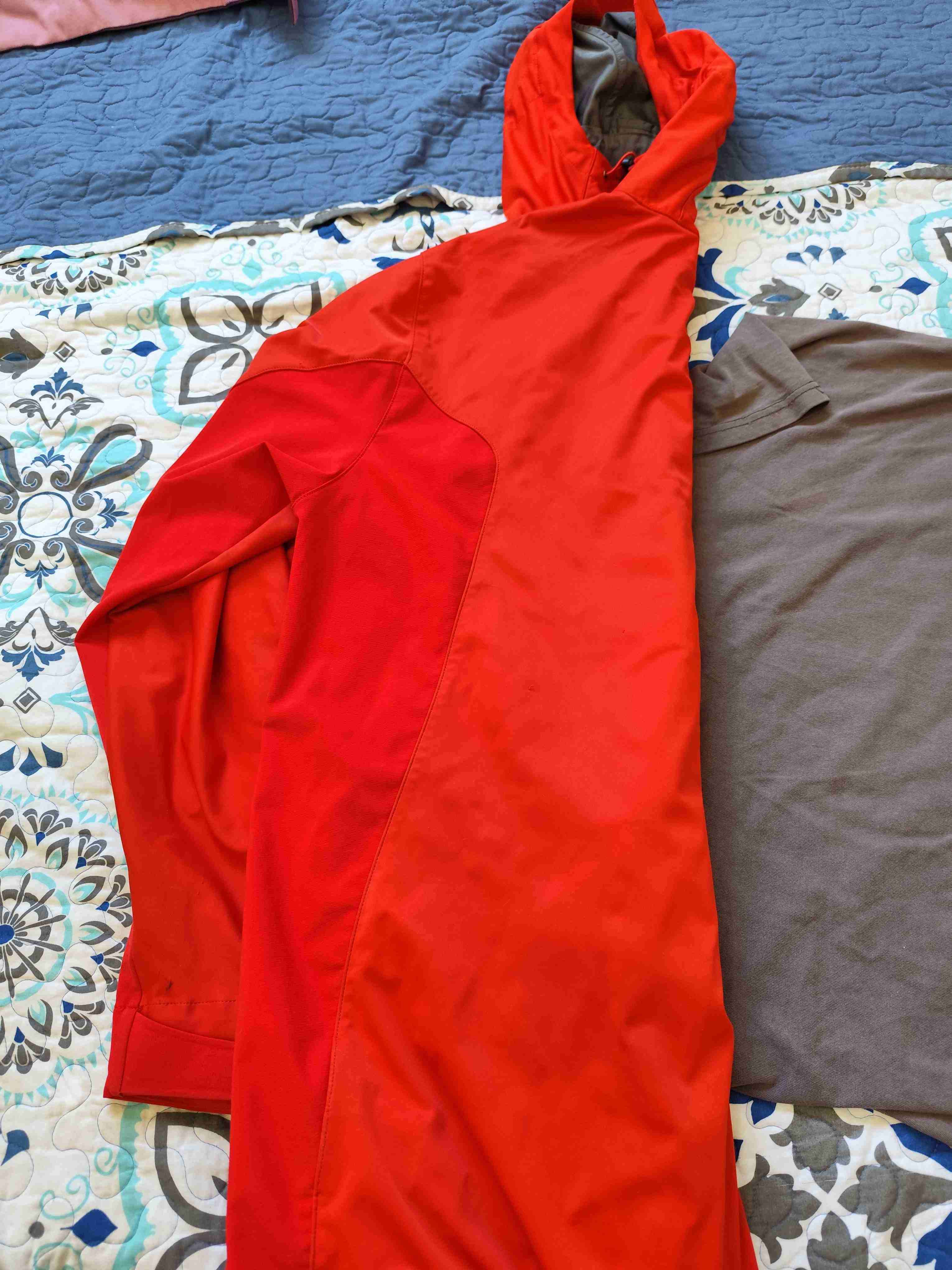 Chaqueta roja con capucha Marmot - miniatura 6