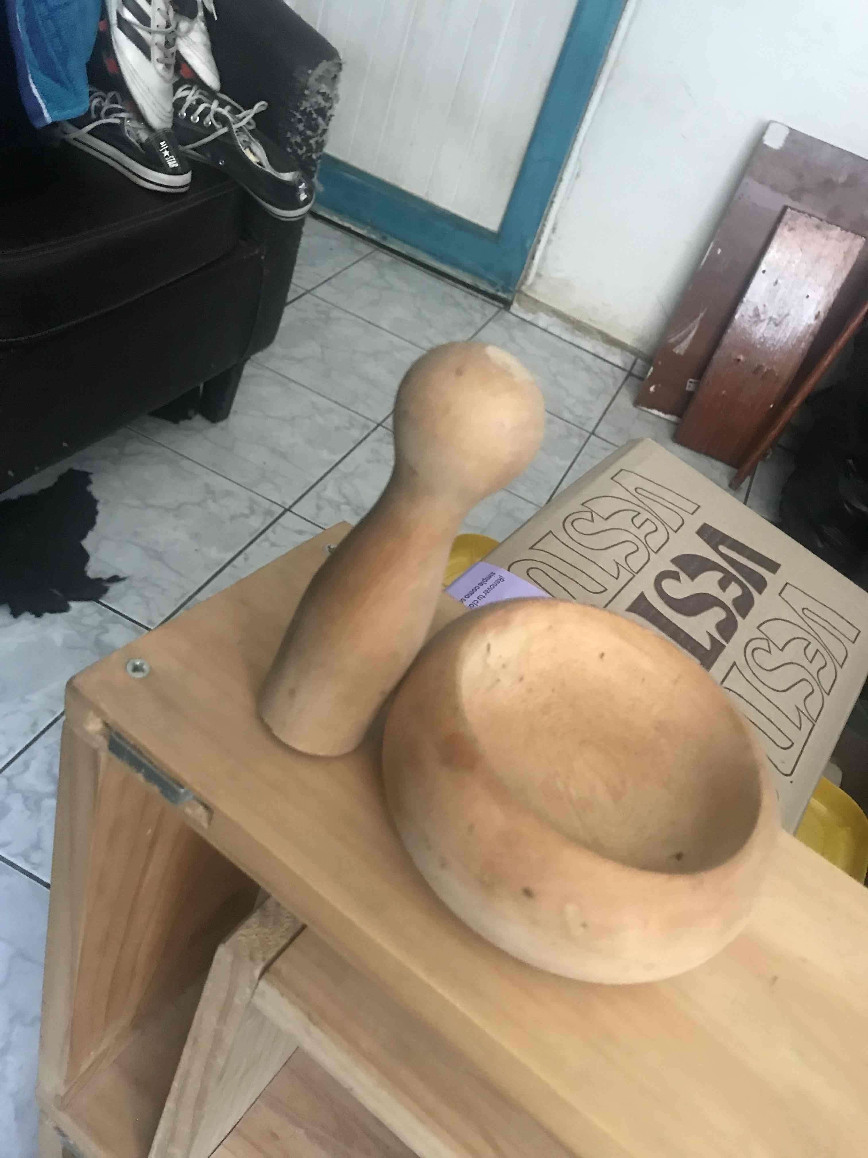 Mortero de madera artesanal - miniatura 2