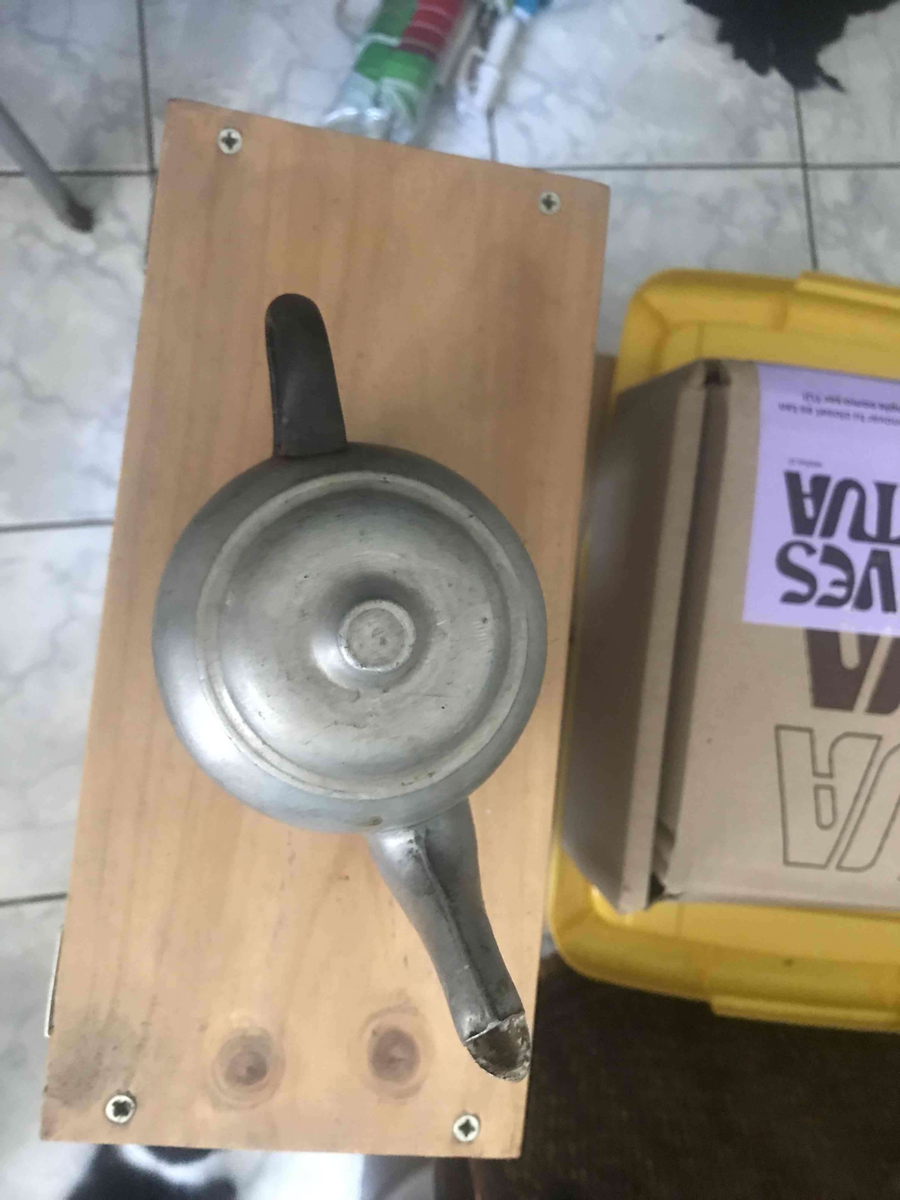 Tetera de aluminio vintage - miniatura 2