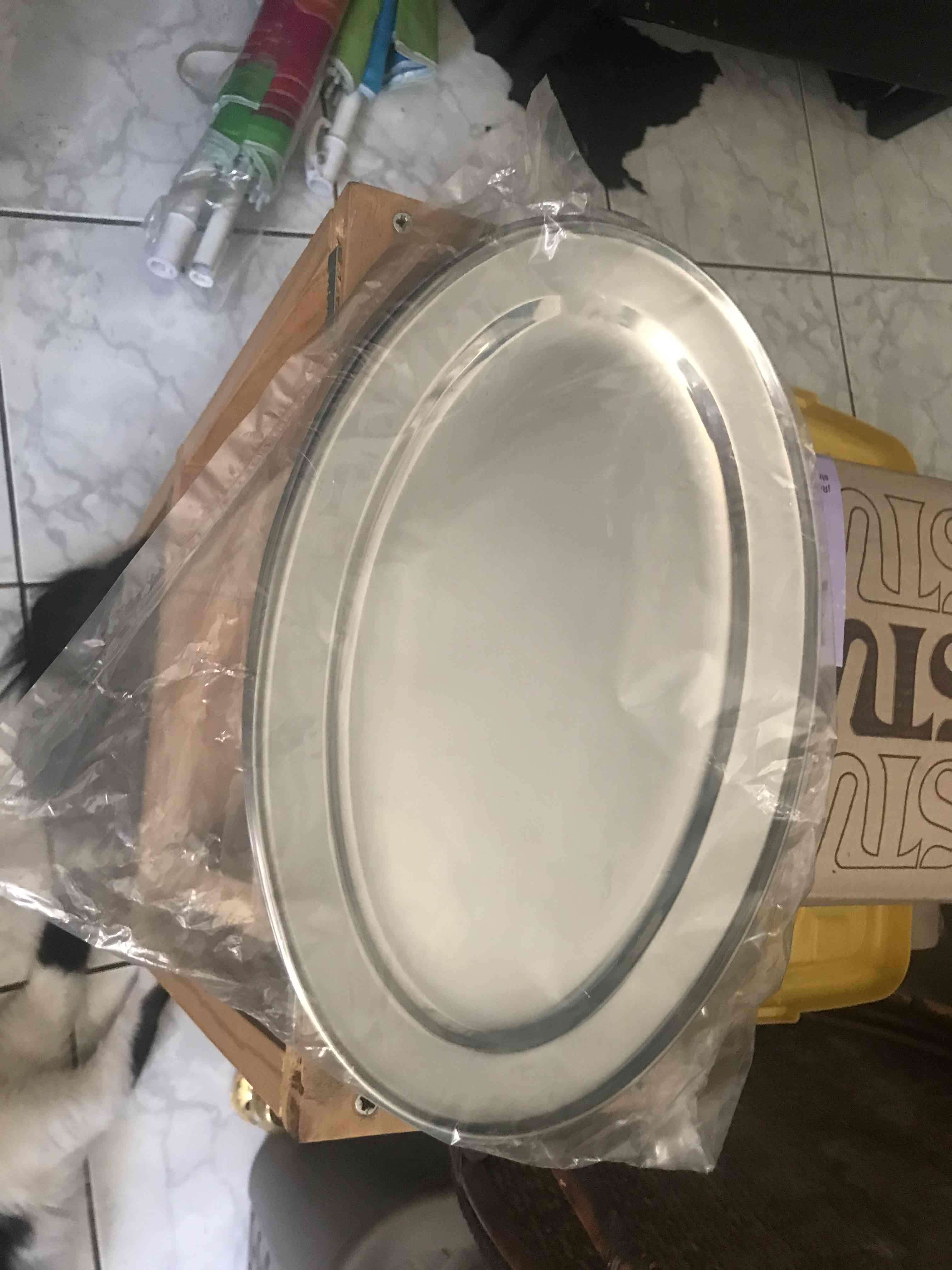 Bandeja ovalada de acero inoxidable