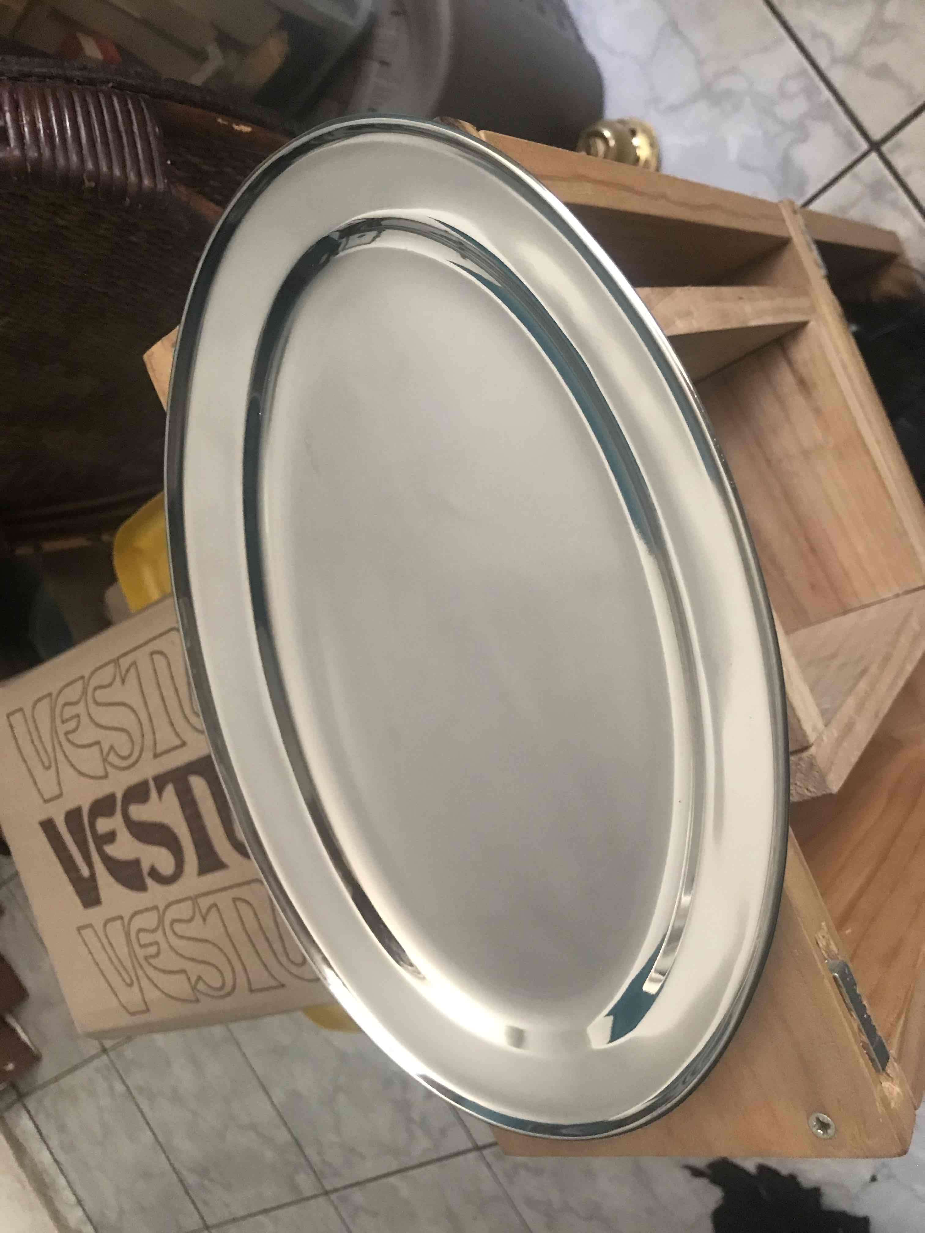 Bandeja ovalada de acero inoxidable - miniatura 2