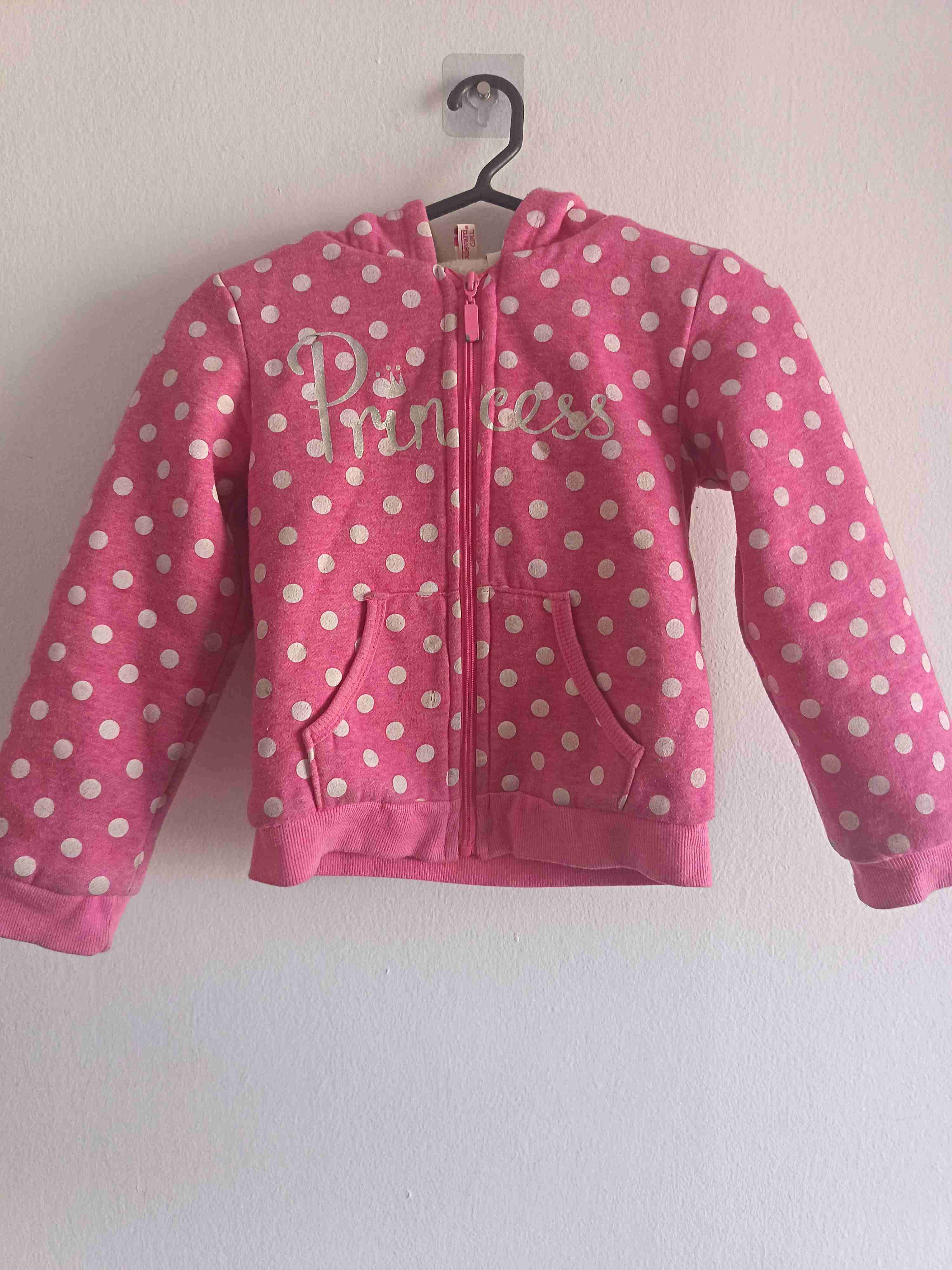 Polerón rosado de puntos para niña - miniatura 3