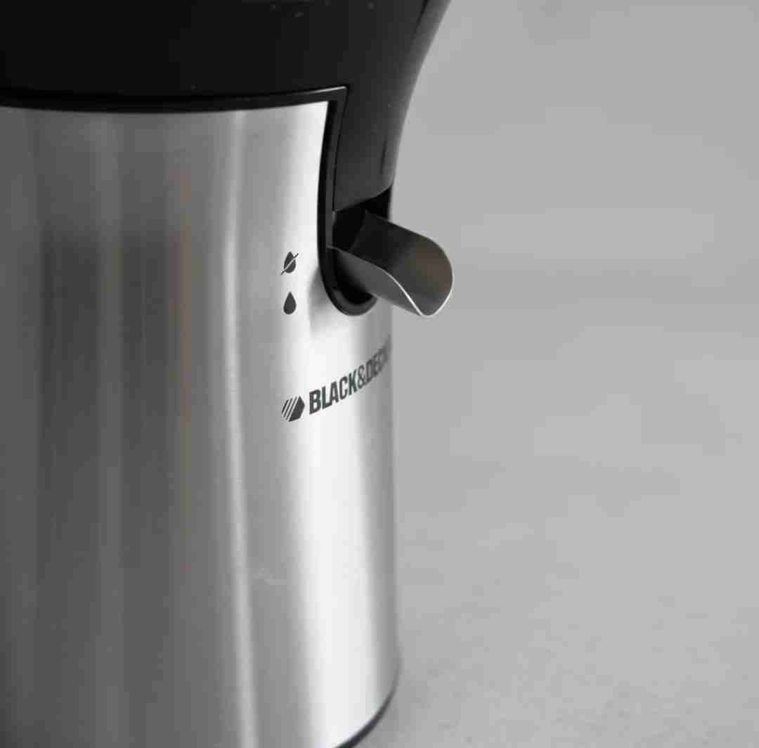 Exprimidor  Extractor eléctrico Black+Decker - miniatura 3