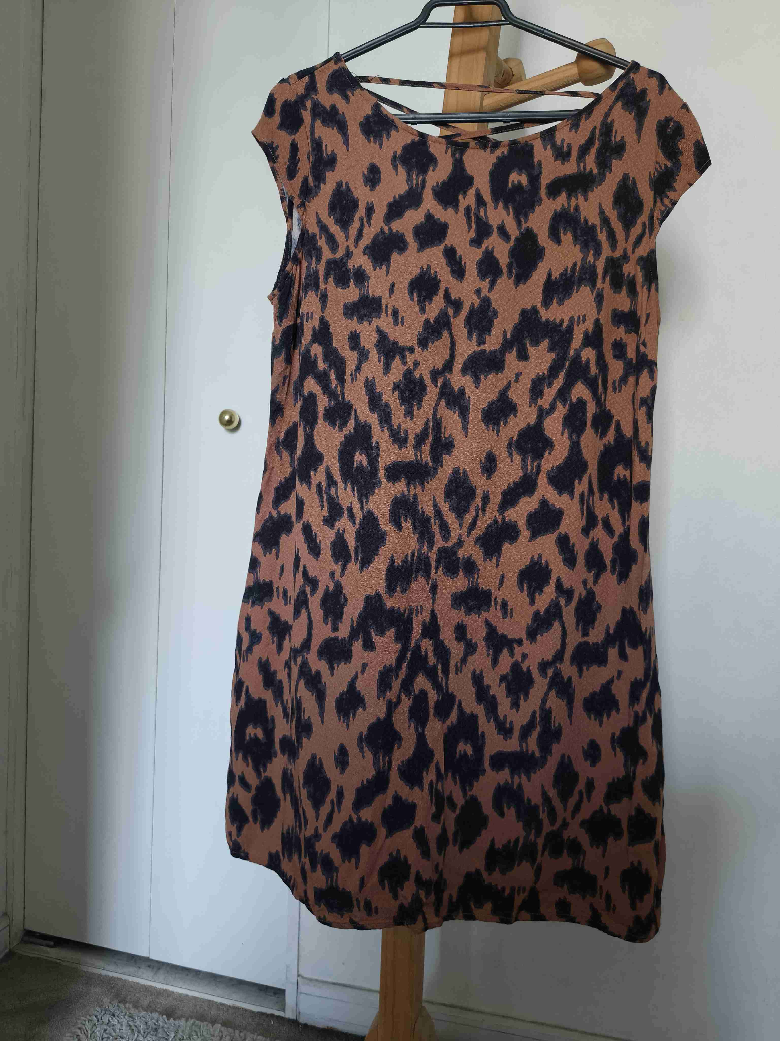 Vestido animal print Basement