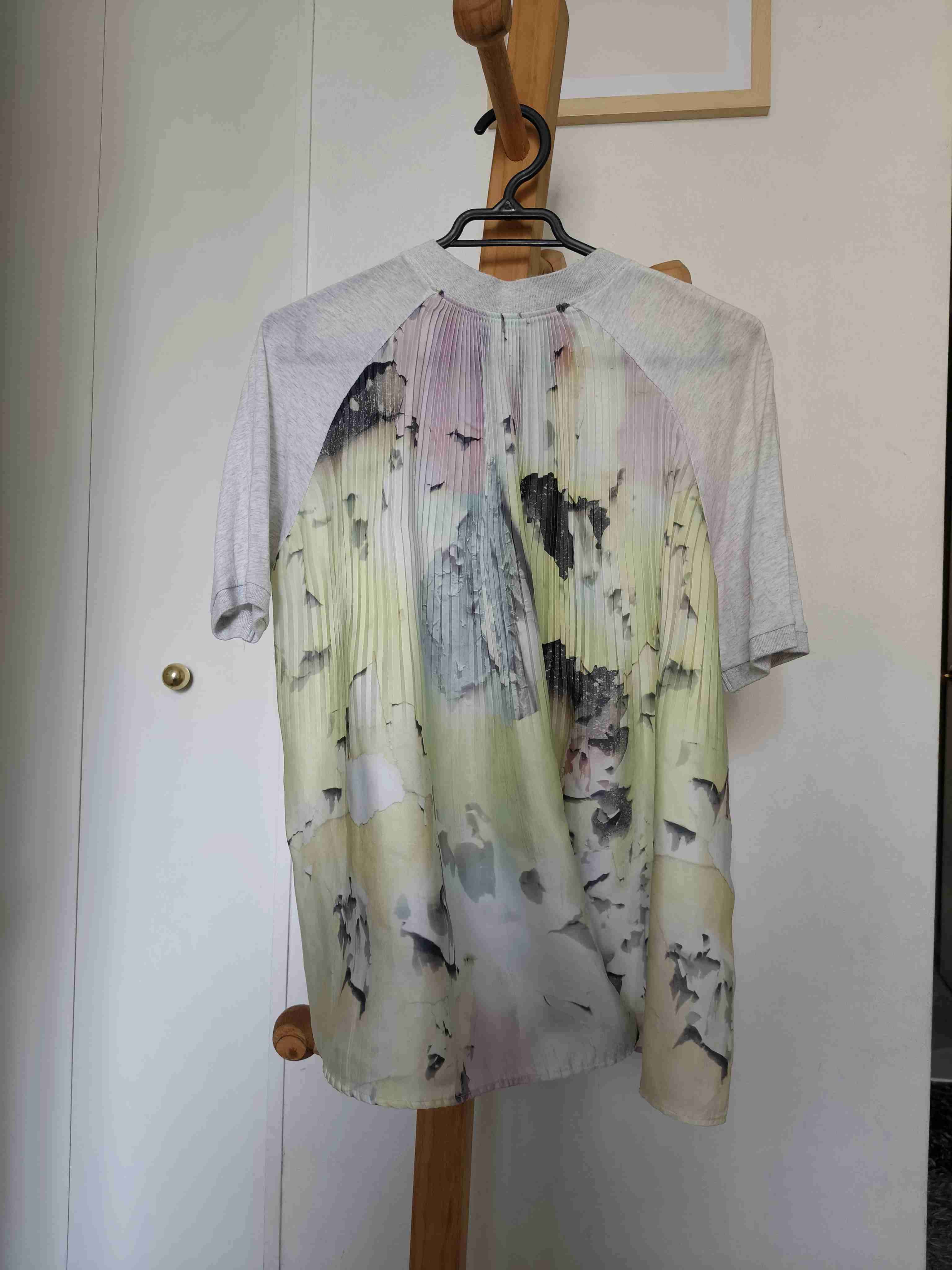 Top estampado con pliegues Zara