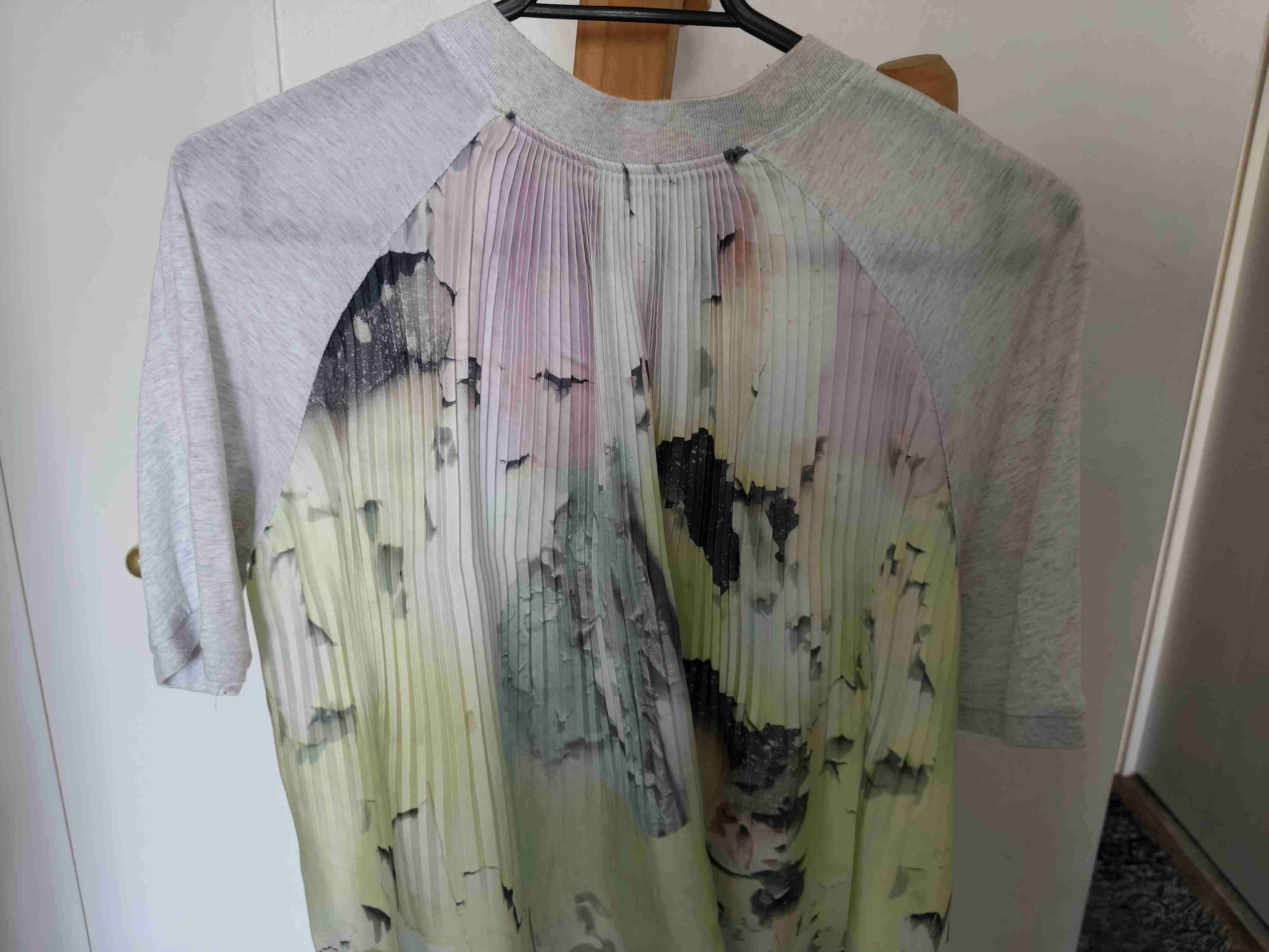 Top estampado con pliegues Zara - miniatura 3