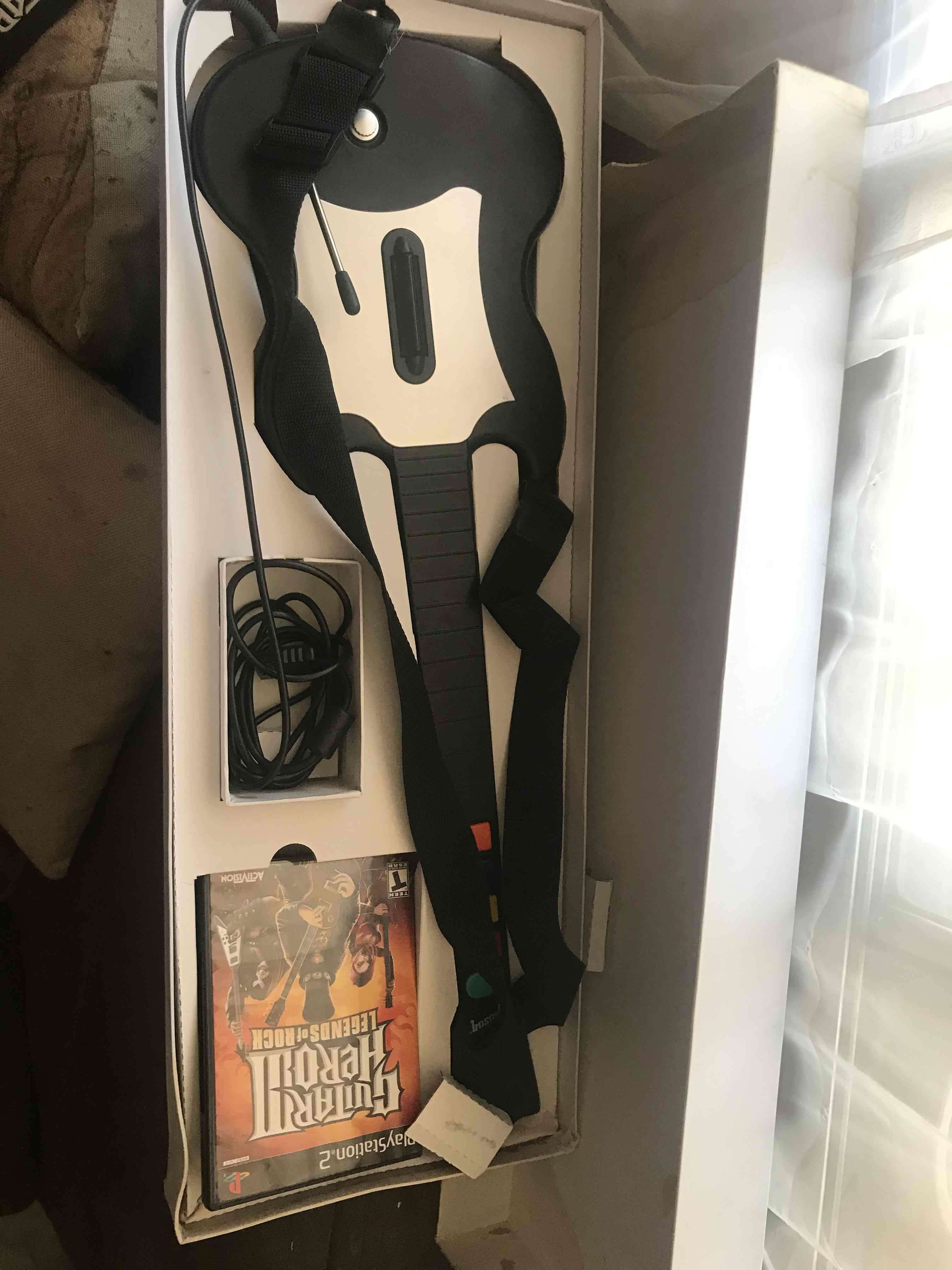 Guitar Hero Legends of Rock PS2 - miniatura 2