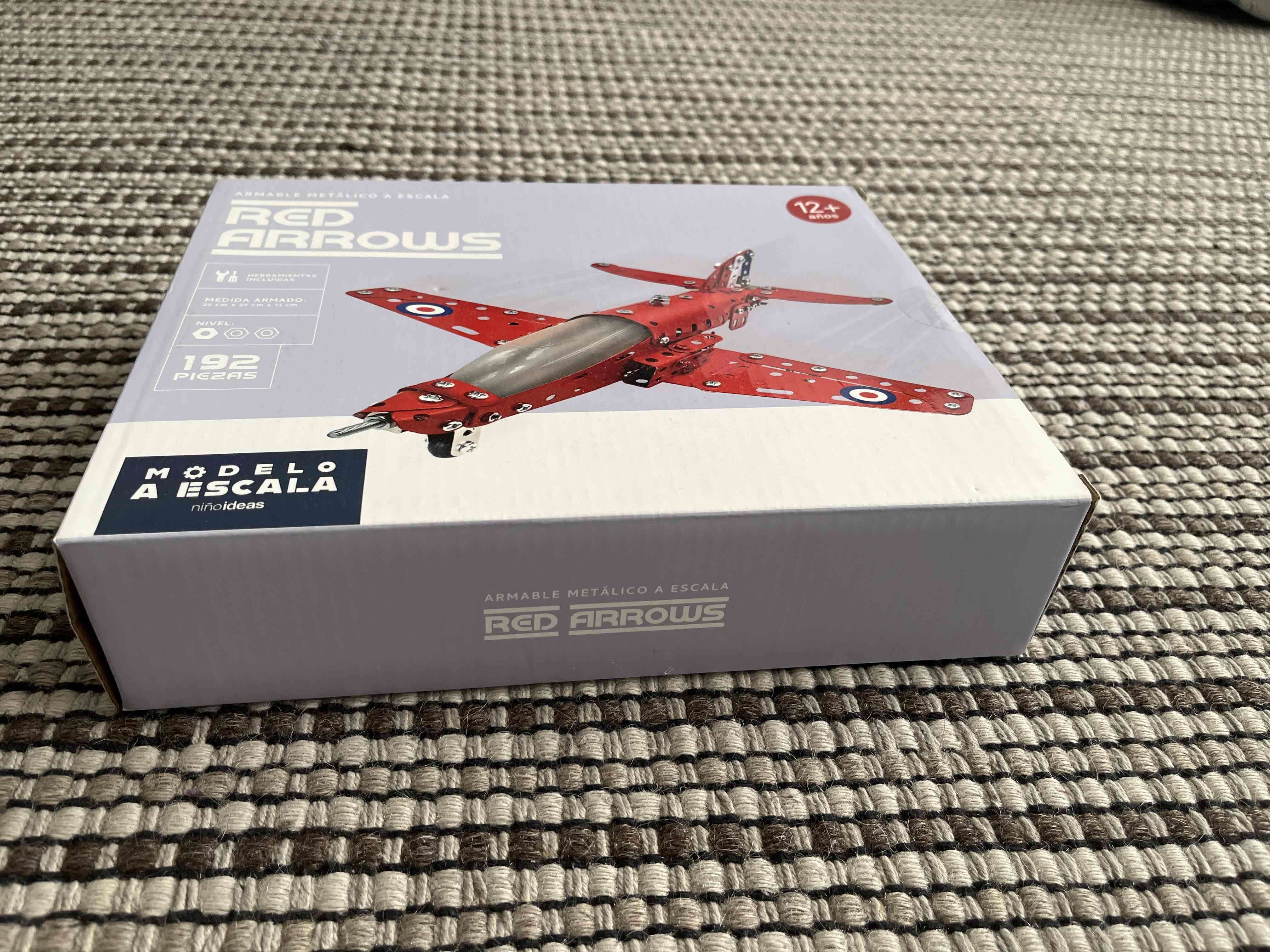 Modelo a escala Red Arrows - miniatura 2