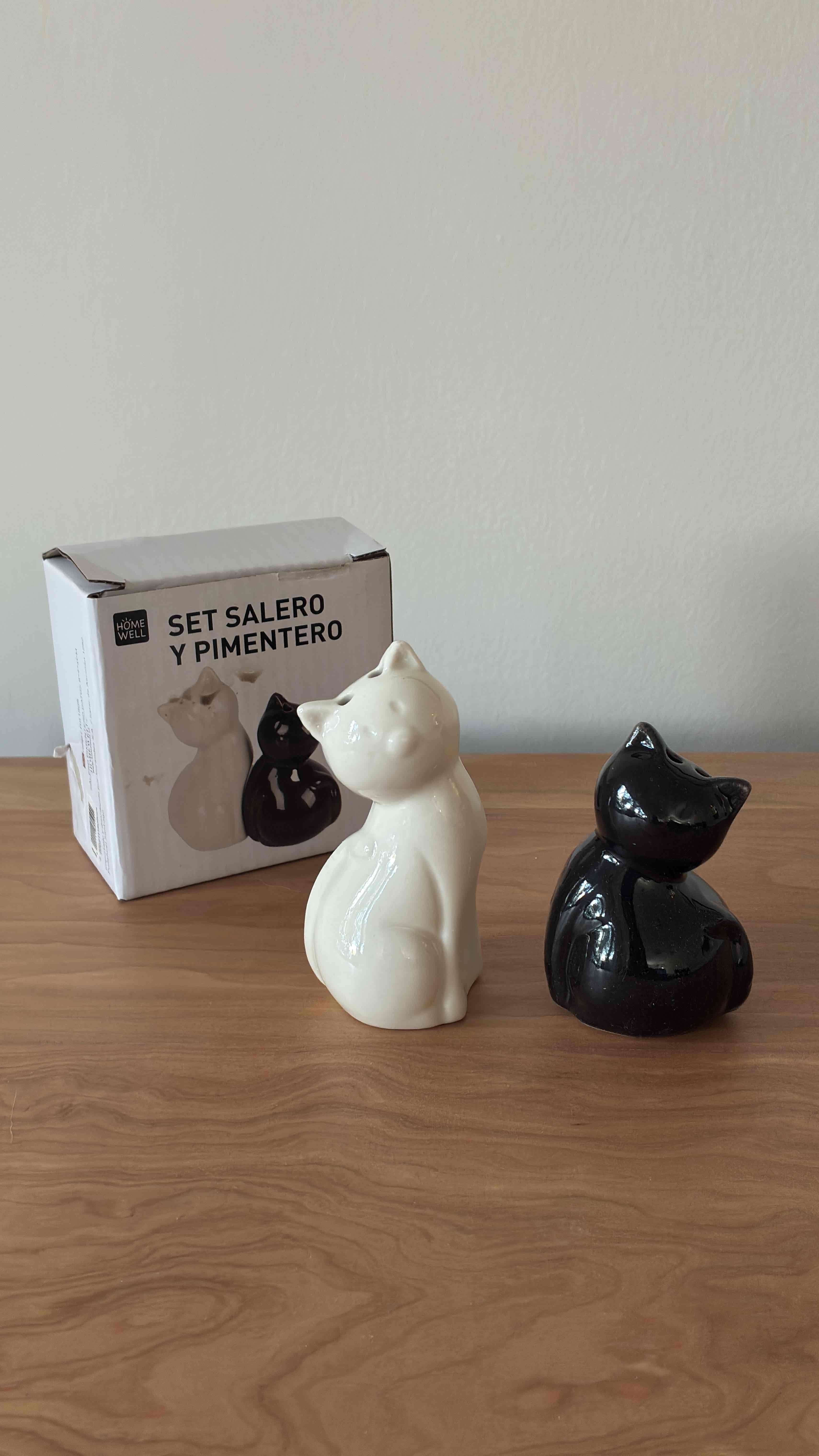 Set salero y pimentero gatos