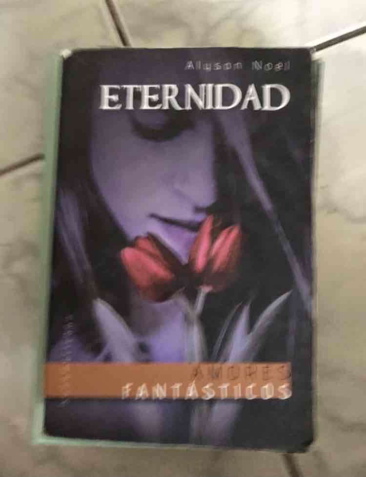Libro Eternidad de Alyson Noël