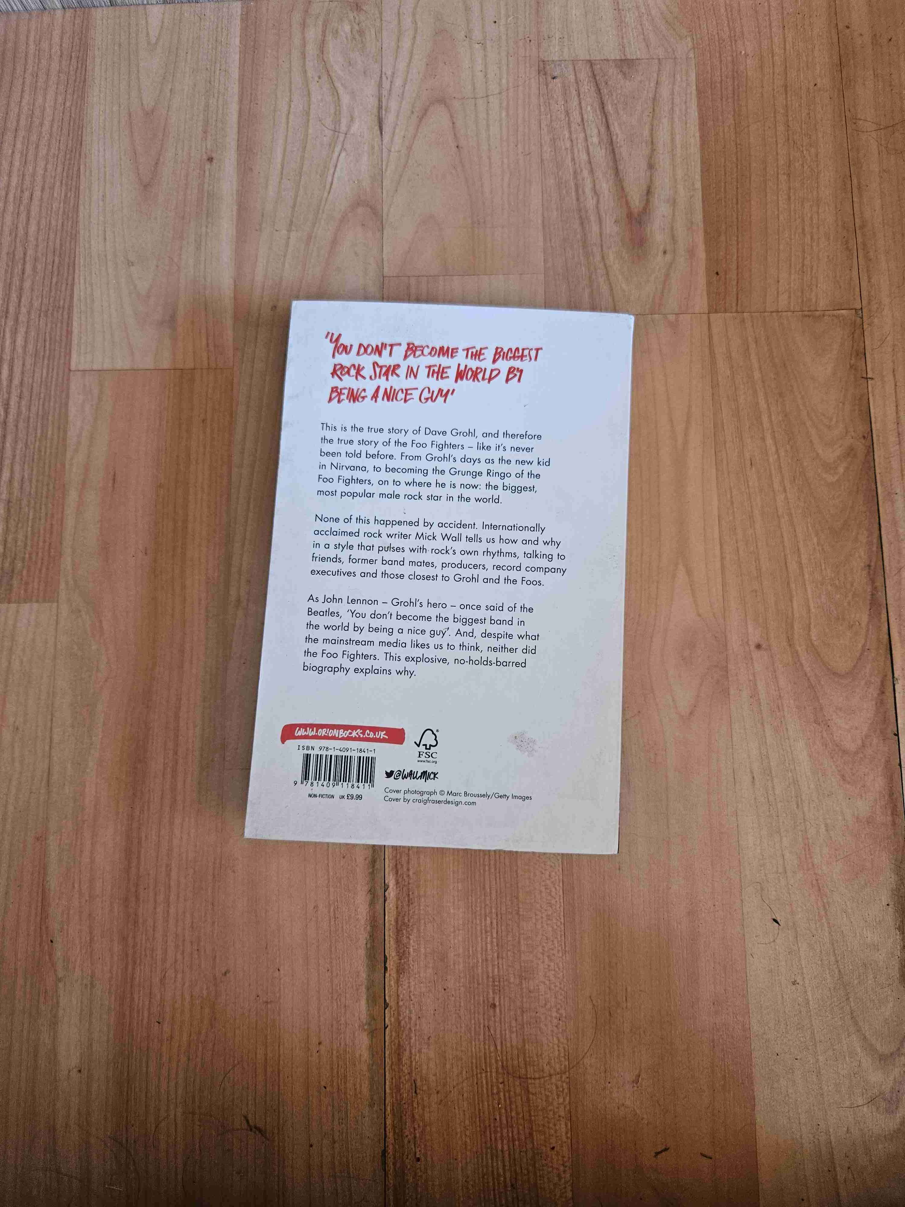 Libro 'Foo Fighters' de Mick Wall - miniatura 2