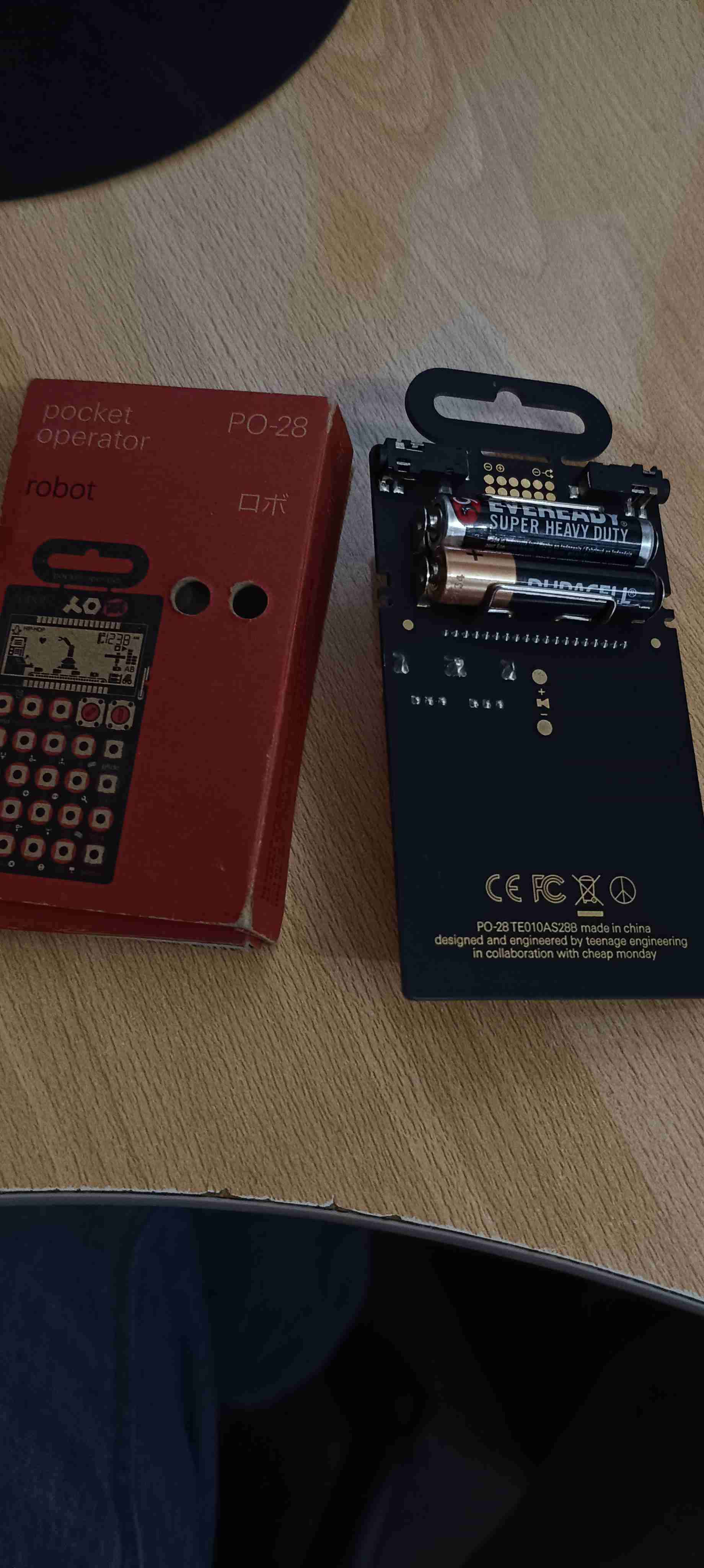 Pocket operator PO-28 robot - miniatura 4
