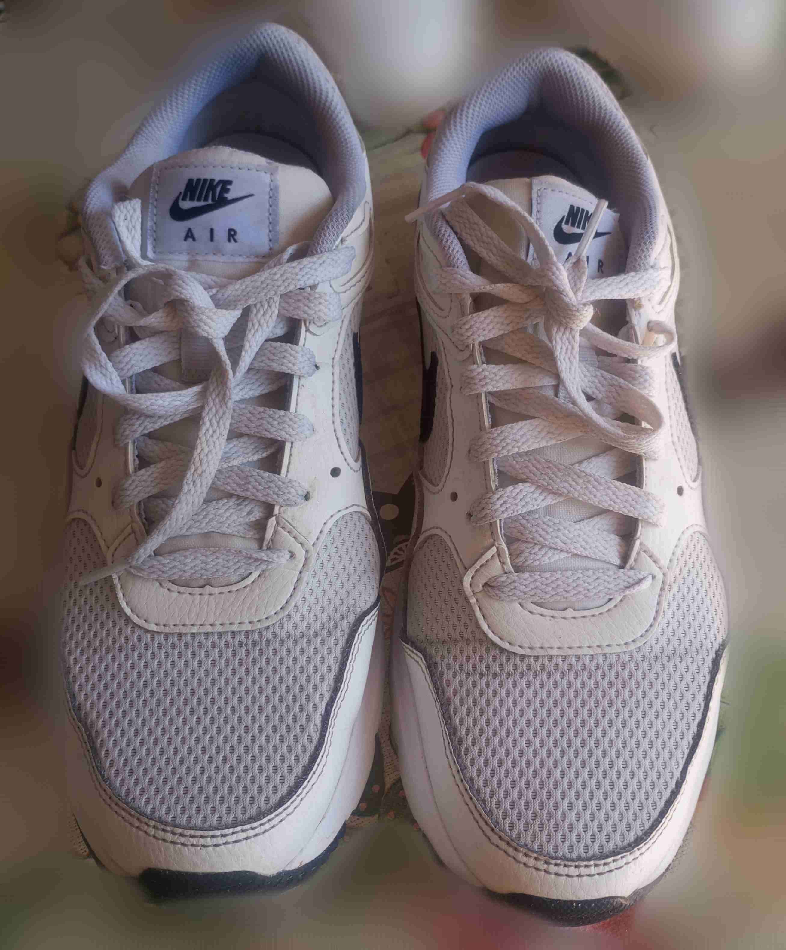 Zapatillas deportivas blancas Nike - miniatura 2