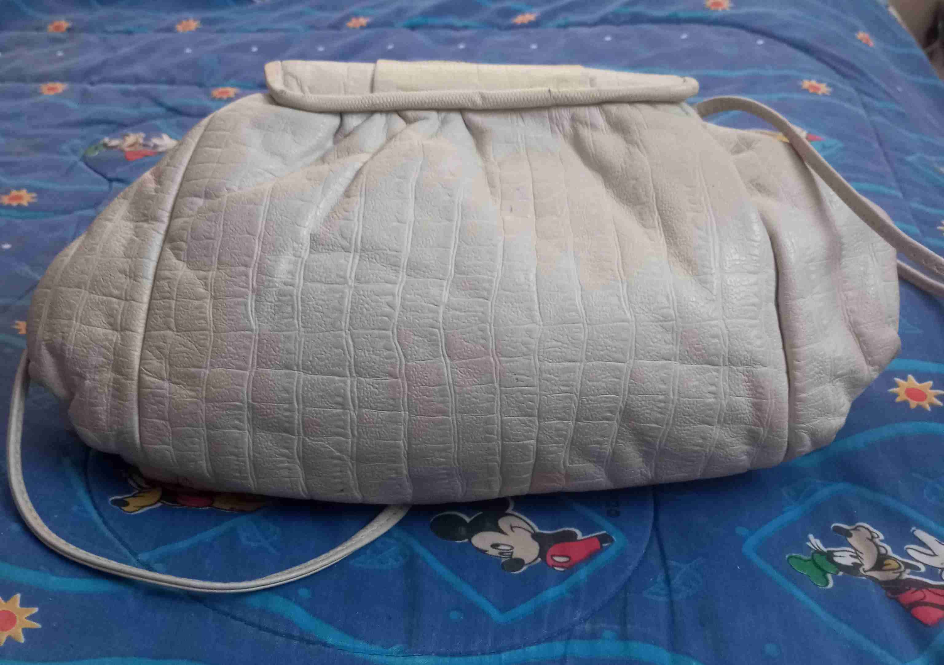 Cartera beige texturizada - miniatura 3