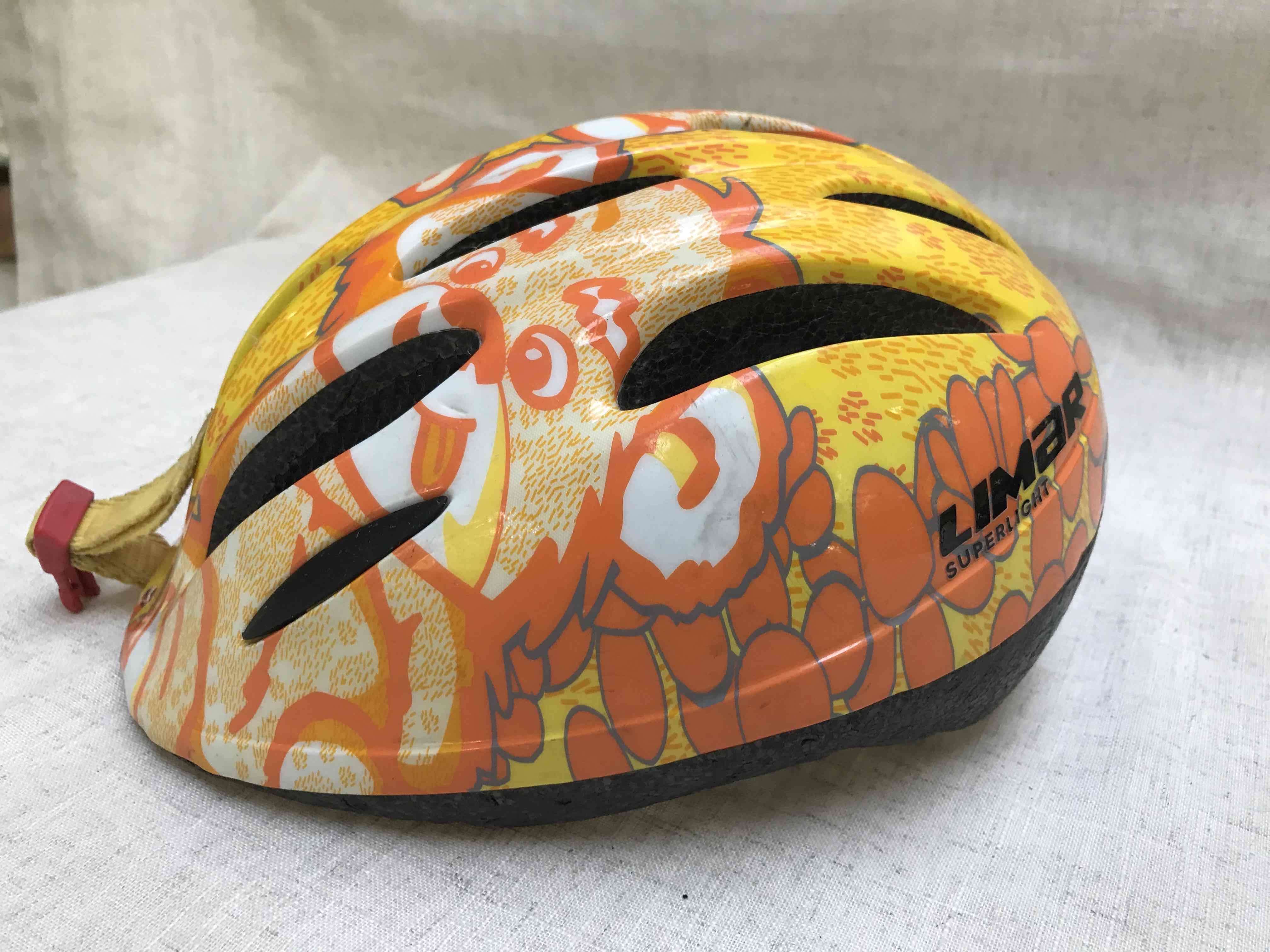 Casco de bicicleta naranja y amarillo - miniatura 2