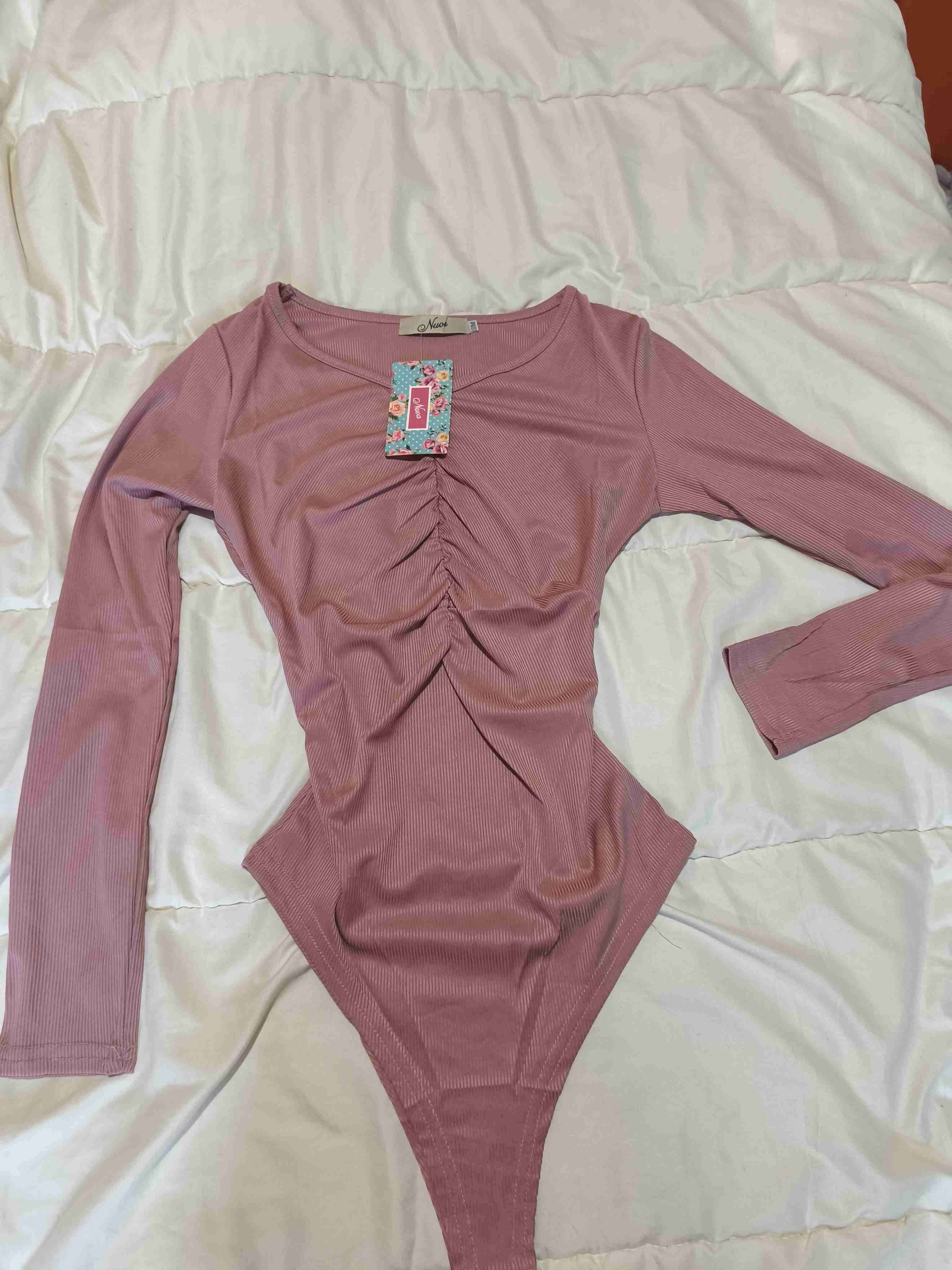 Body rosa con etiqueta nueva