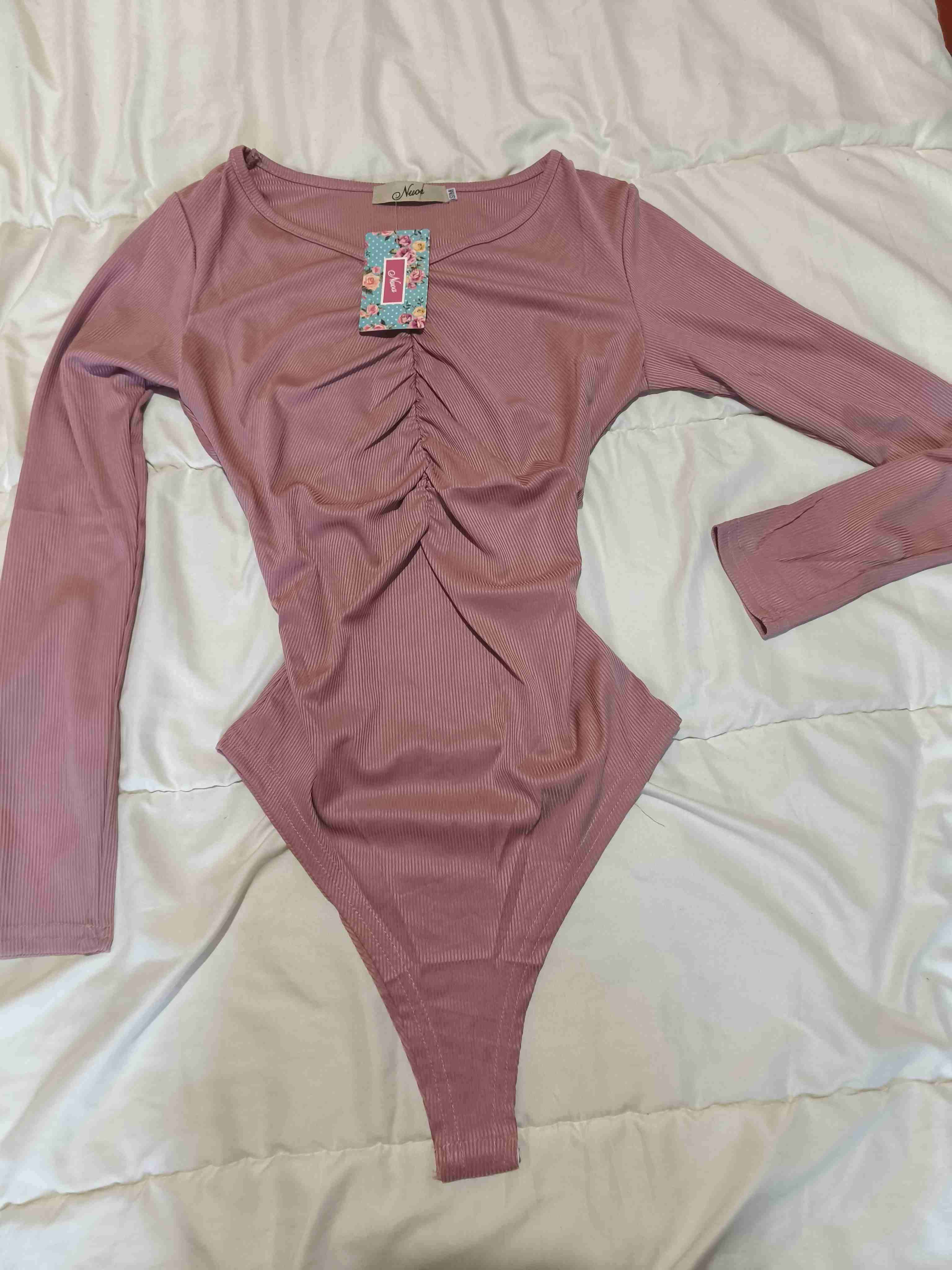 Body rosa con etiqueta nueva - miniatura 2