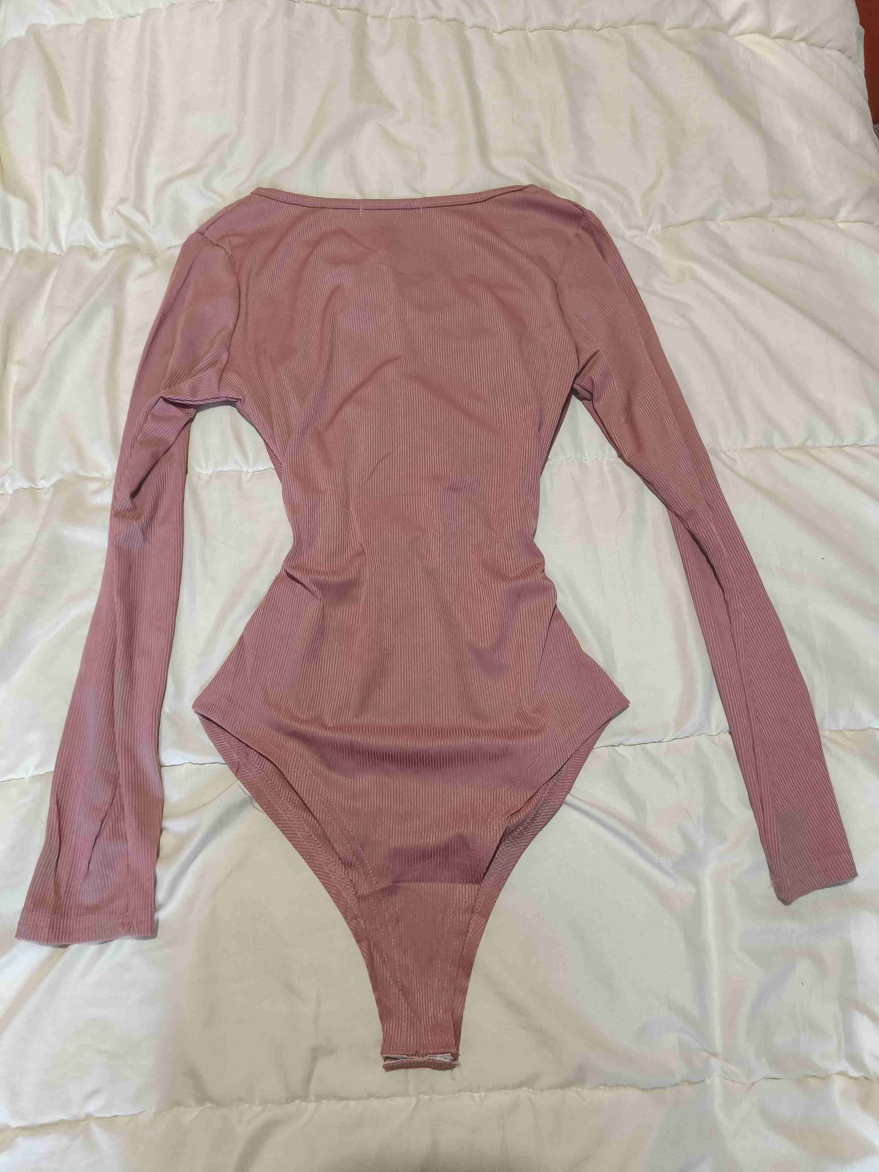 Body rosa con etiqueta nueva - miniatura 3