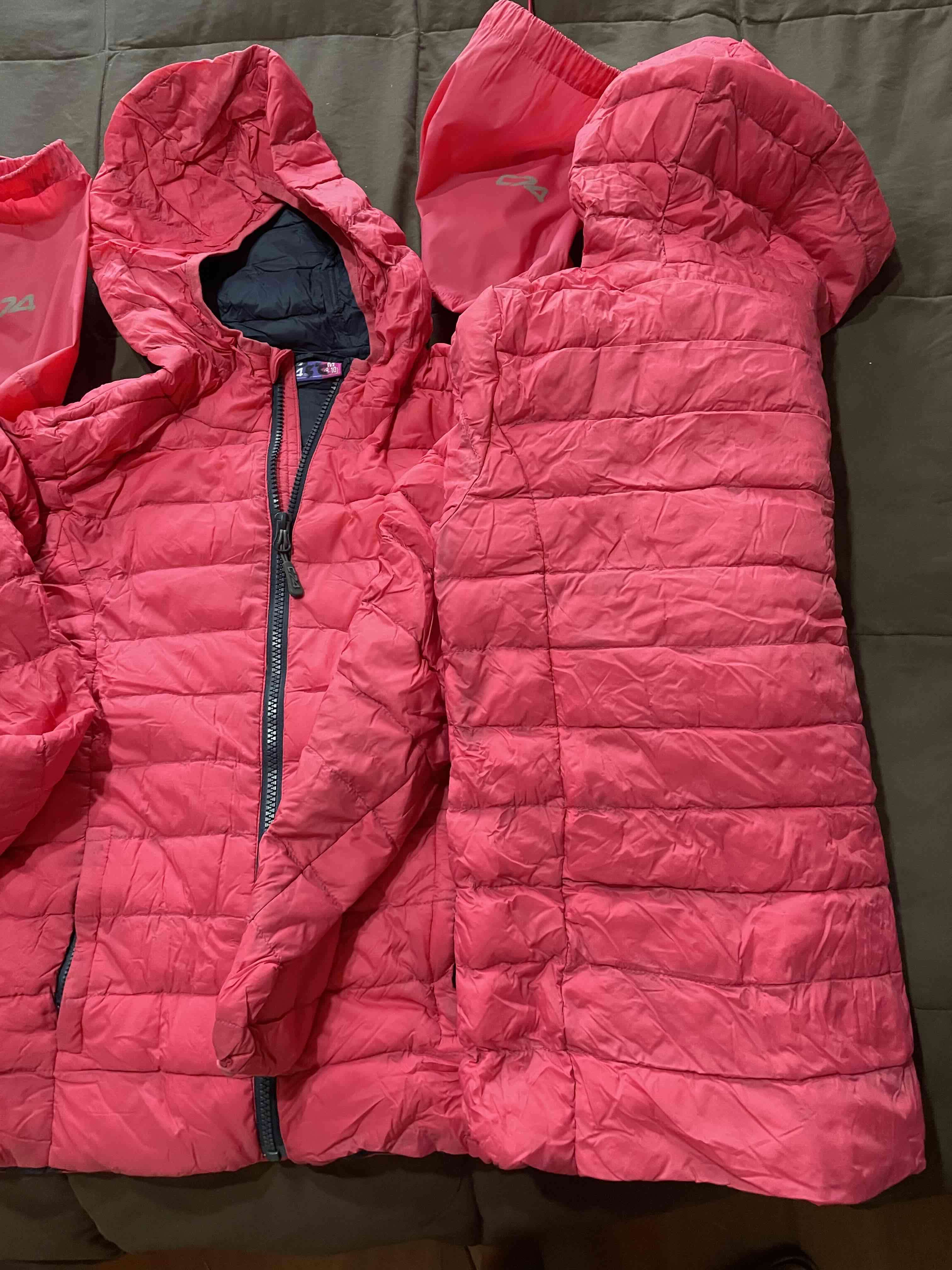 2 parkas colloky con capucha - miniatura 3