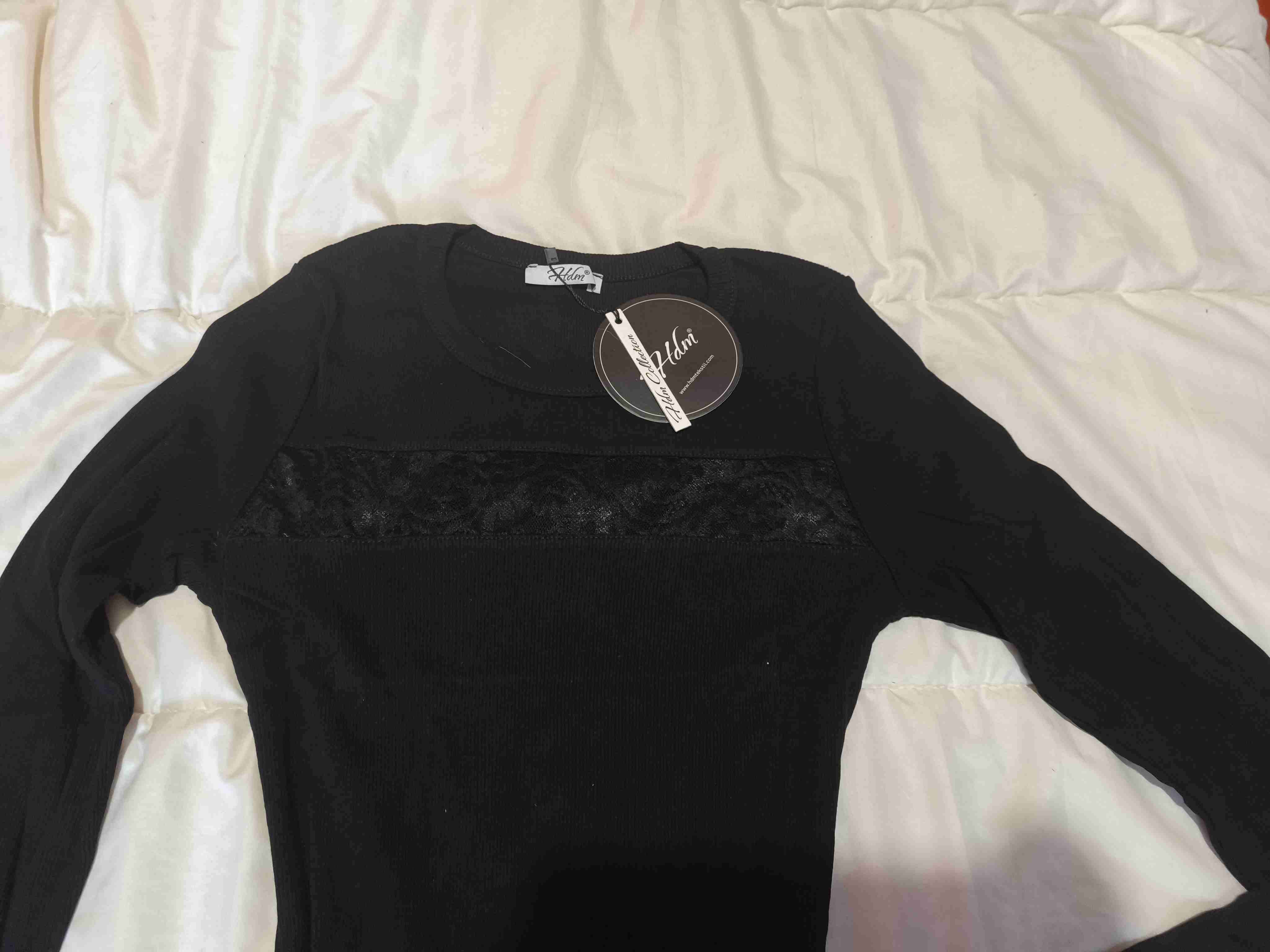 Polera negra de manga larga - miniatura 4