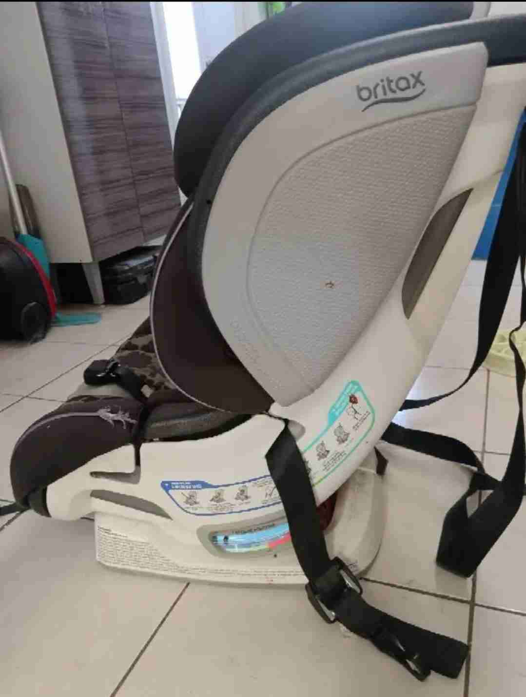 Silla de auto Britax negra - miniatura 4