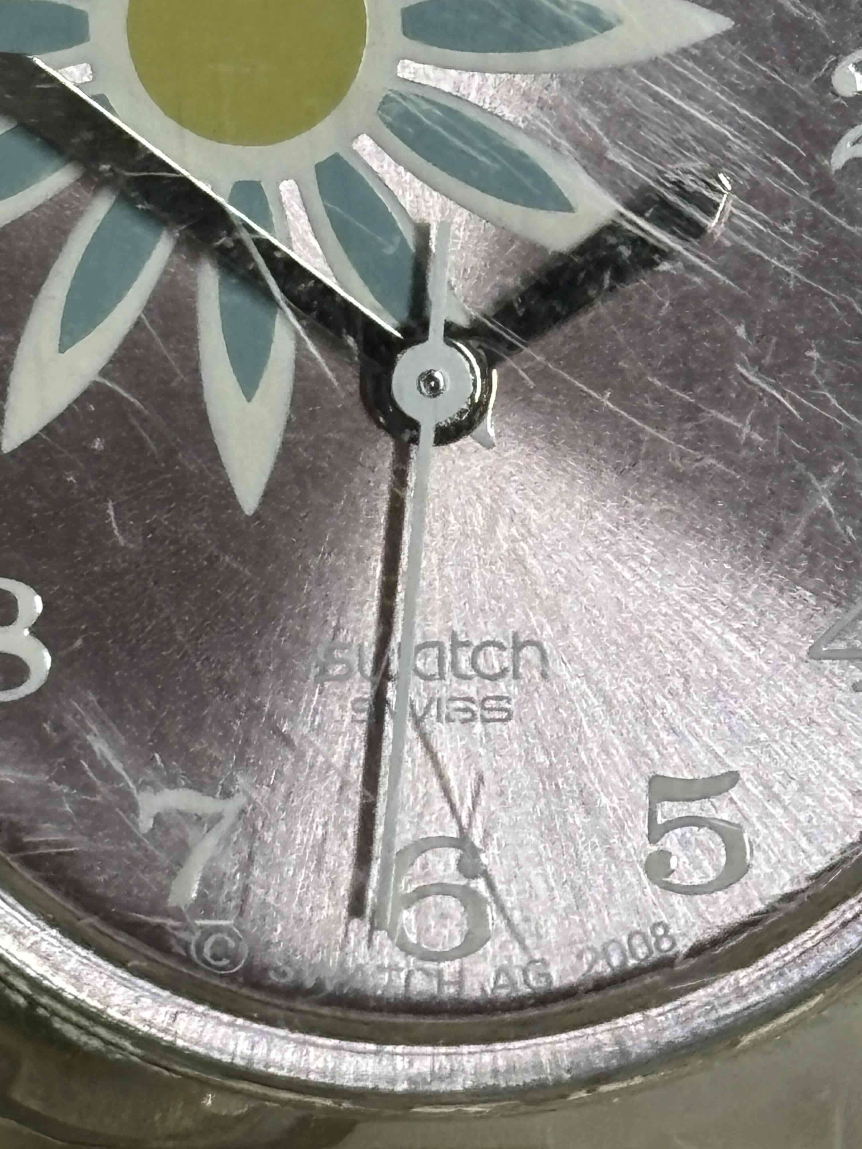 Reloj Swatch floral - 4