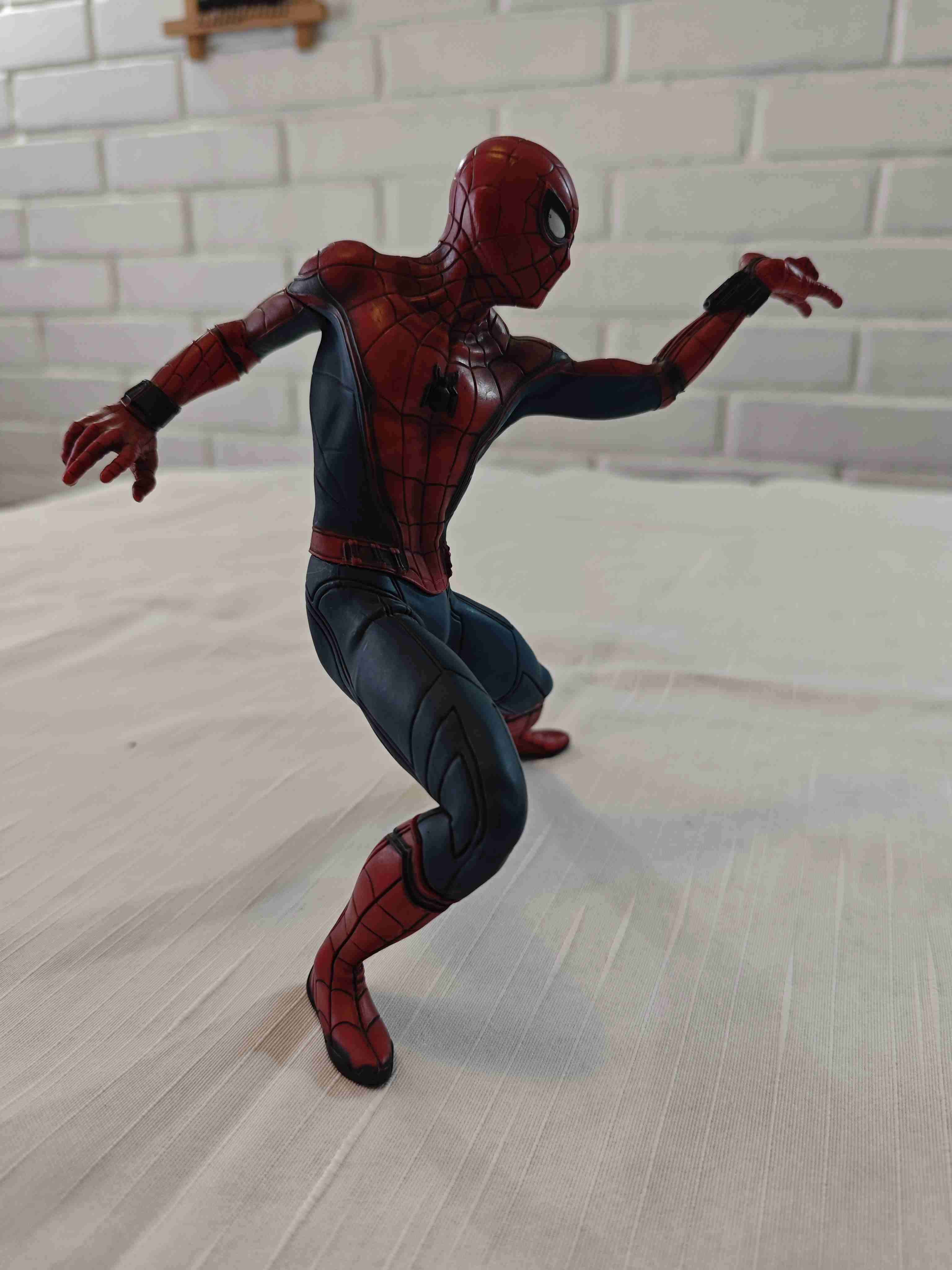 Figura de acción Spider-Man - miniatura 4