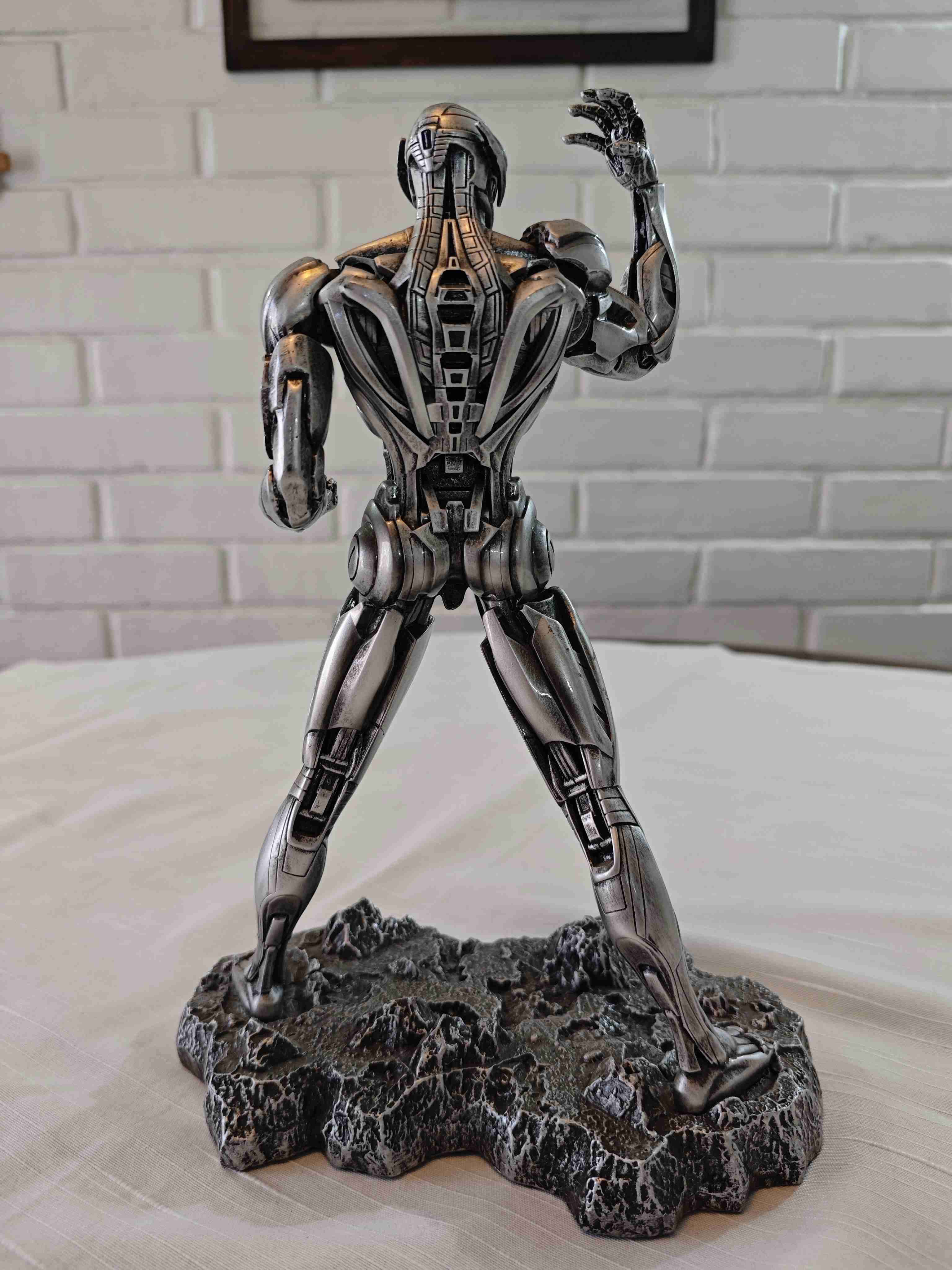 Figura de acción Ultron (Avengers age of Ultron) - miniatura 2