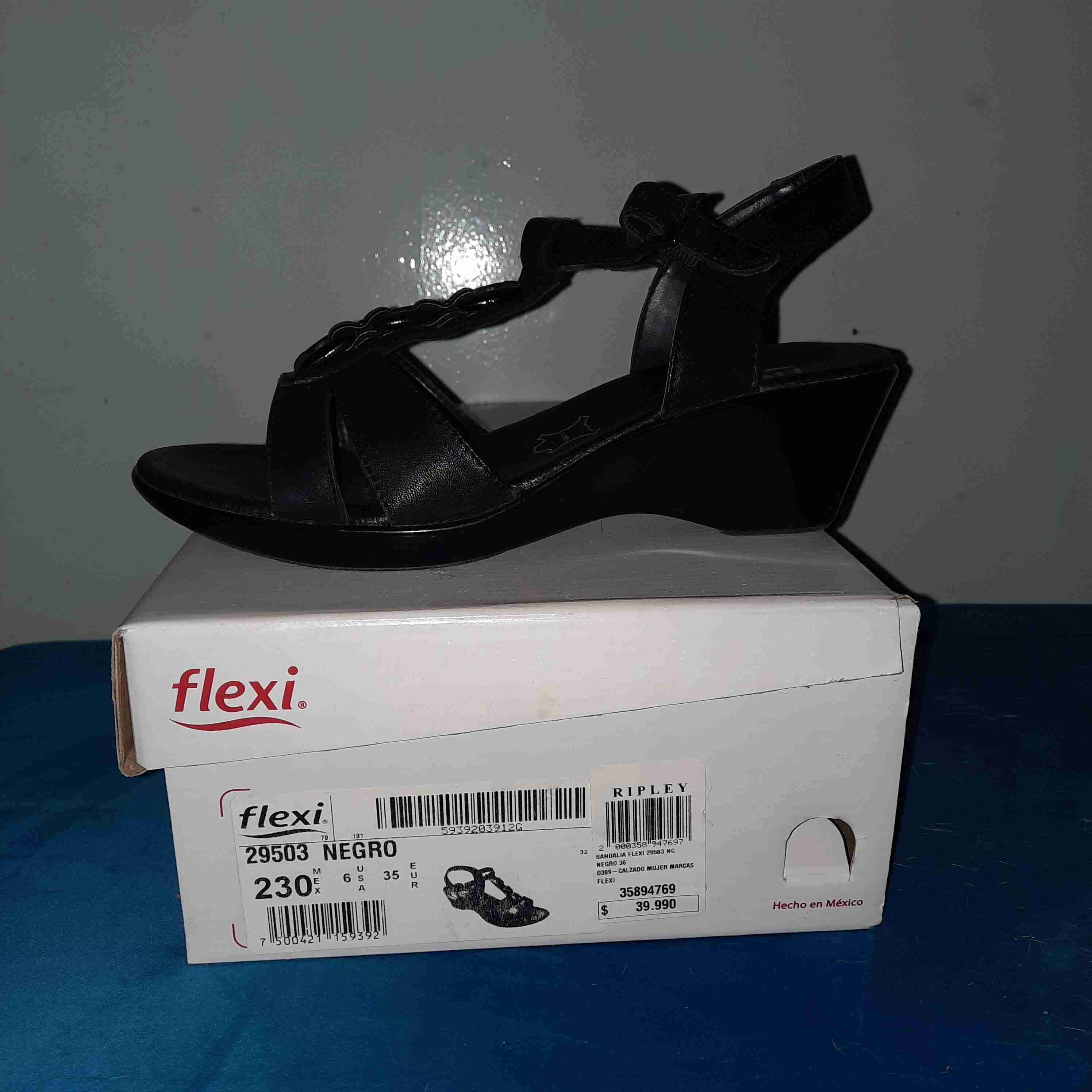 Sandalias Flexi de tacón bajo - miniatura 3