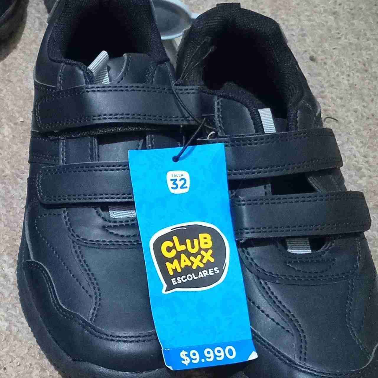 Zapatos escolares talla 32