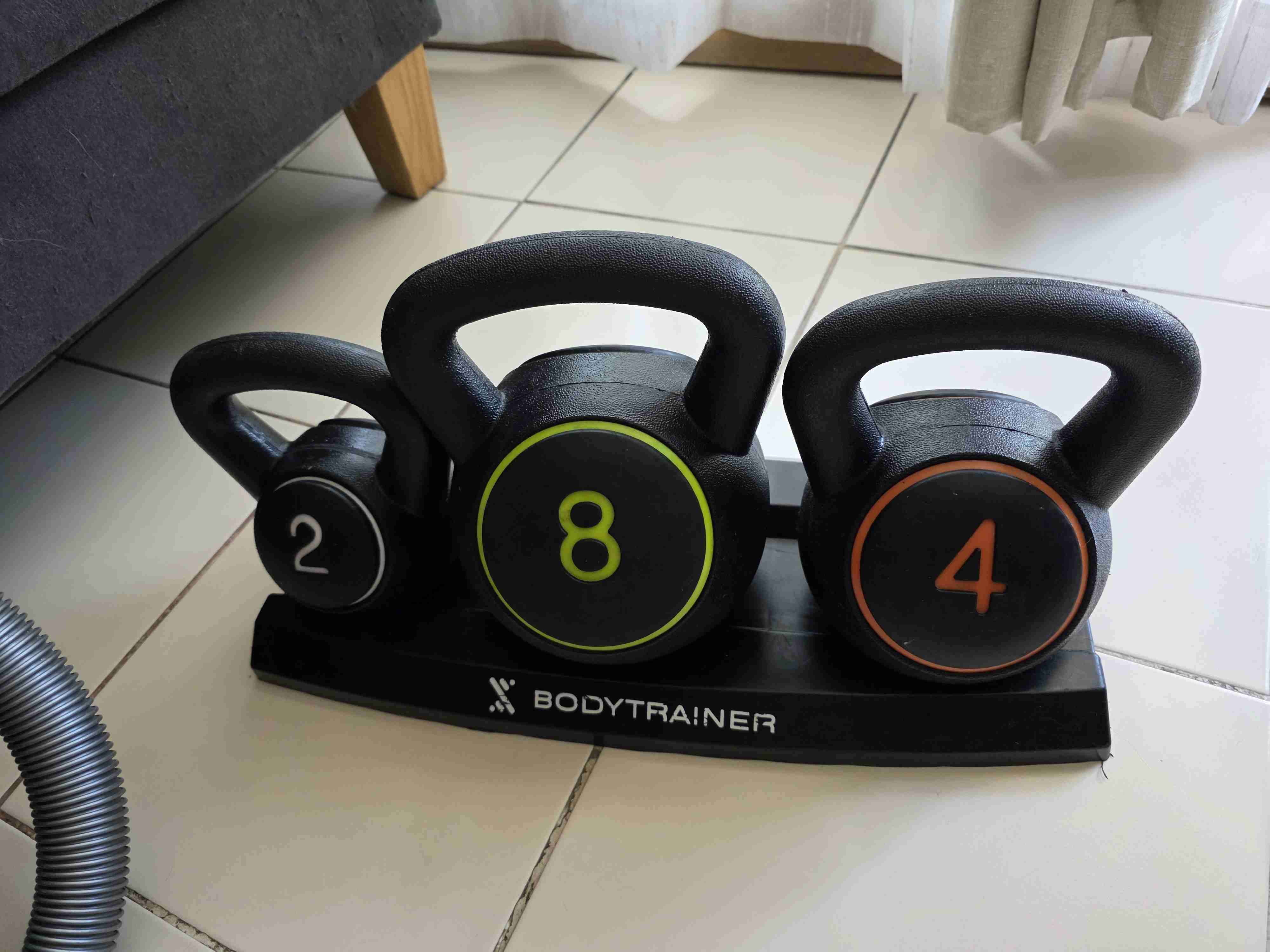 Set de pesas kettlebell 2-8kg - miniatura 4