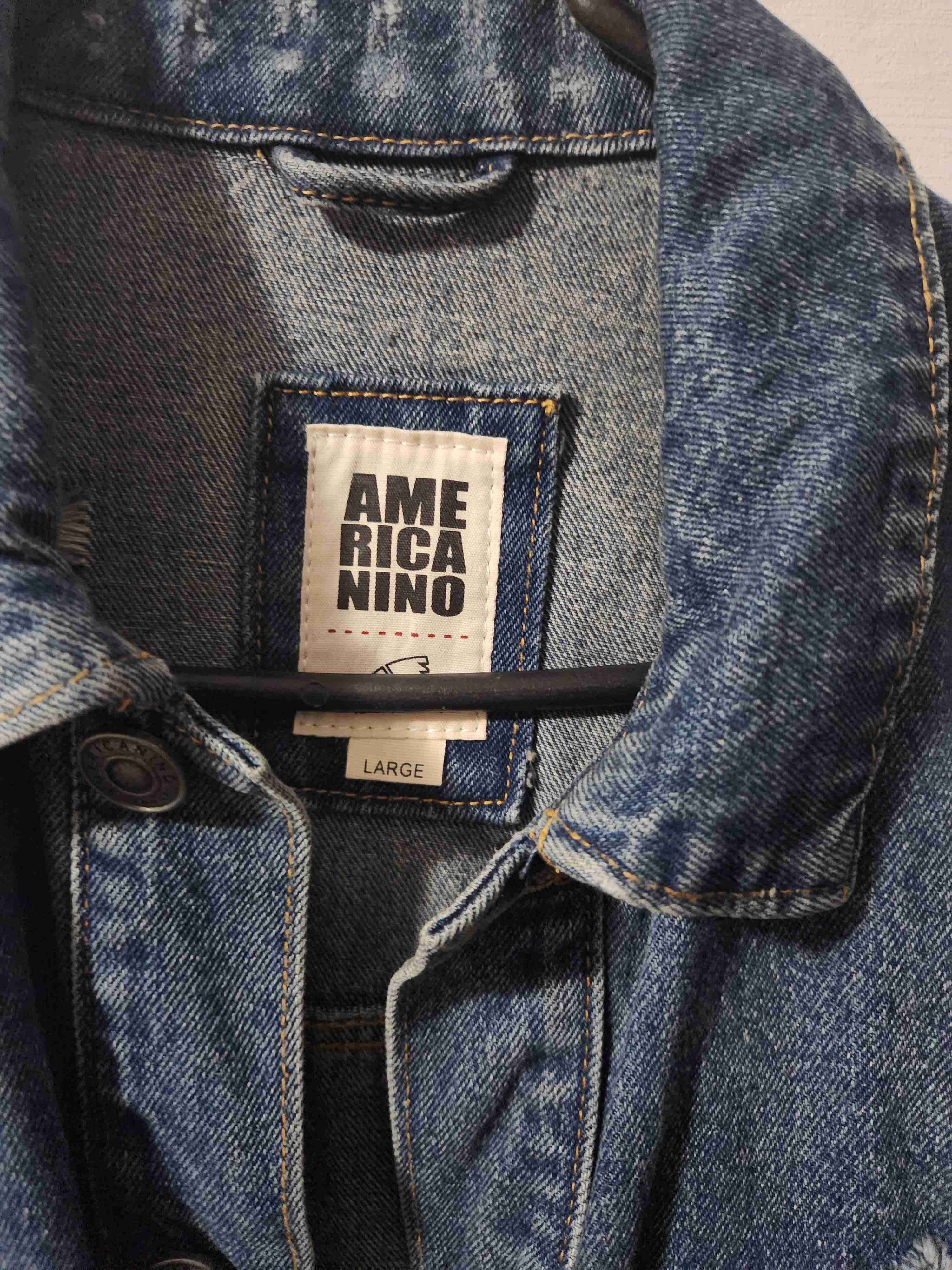 Chaqueta de mezclilla desgastada - miniatura 3