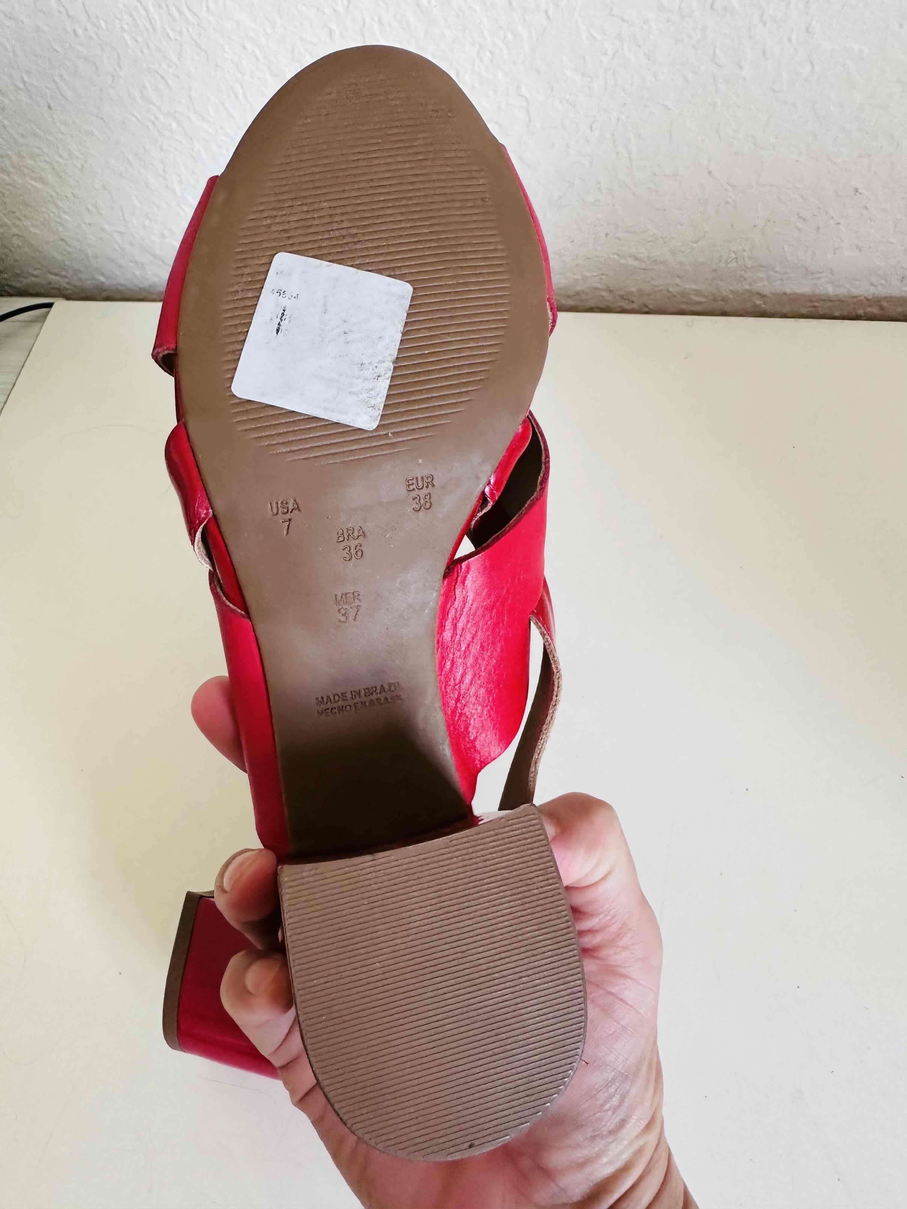 Sandalias rojas de cuero - miniatura 3