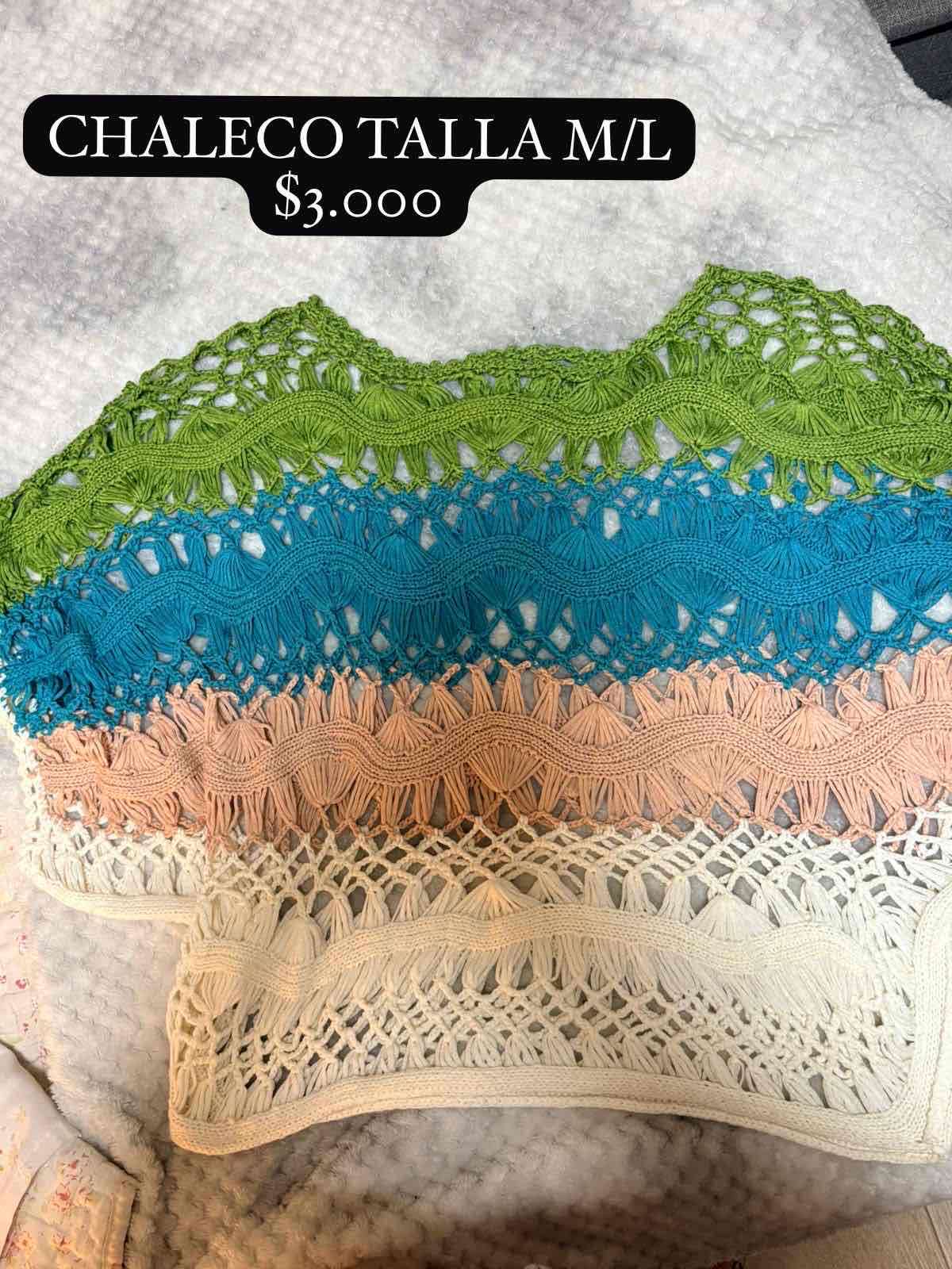 Todo tipo de ropa casi nueva y a un buen precio - miniatura 2