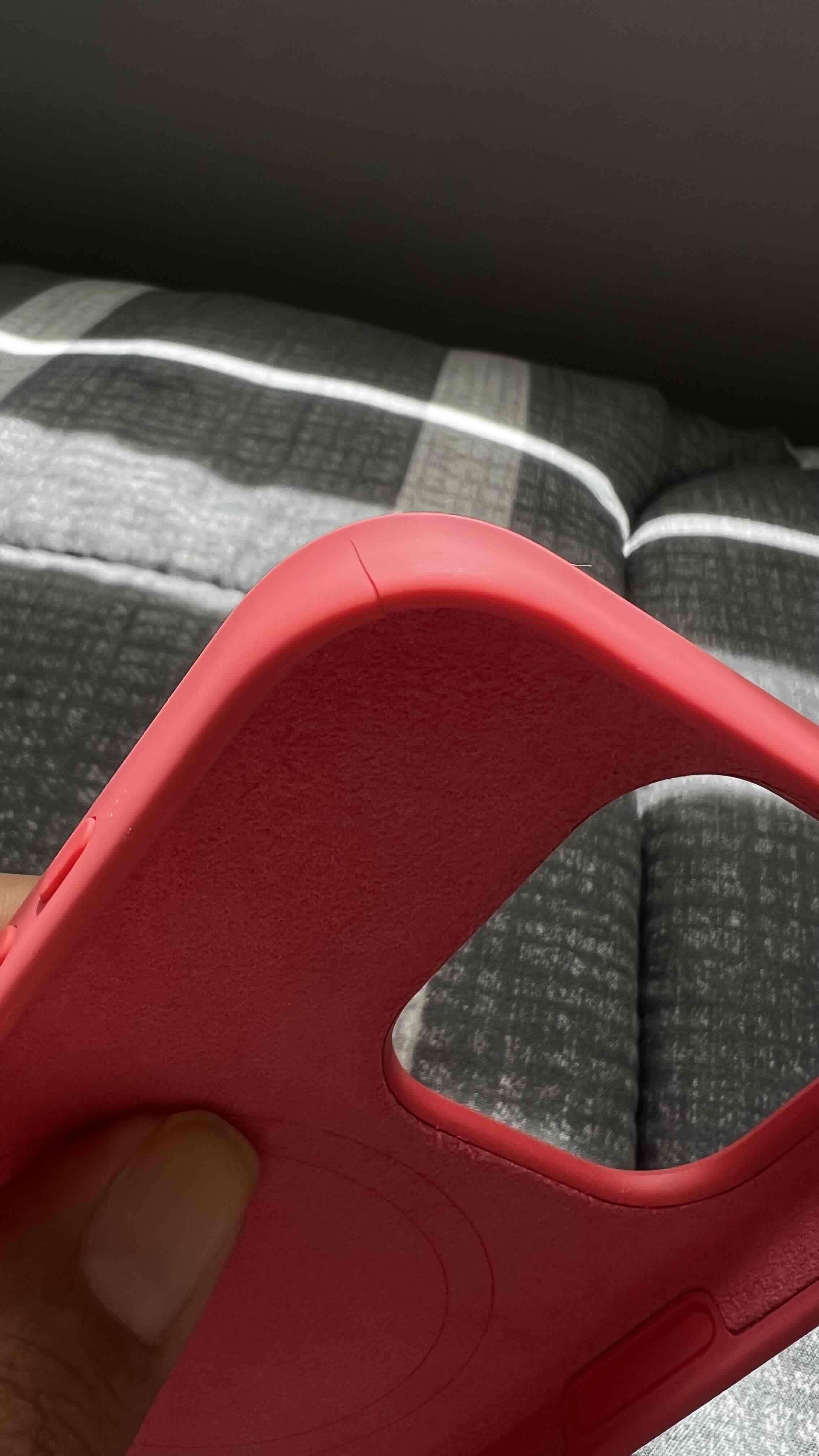 Carcasa MagSafeiPhone 15 Pro (Rota en los extremos - miniatura 4